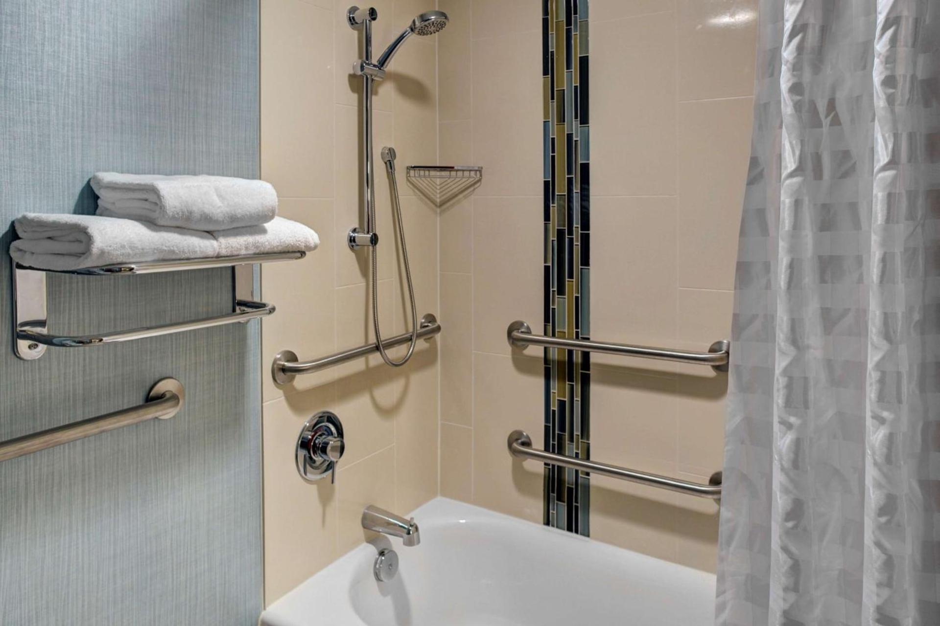 Hyatt Place Tampa Busch Gardens photo 64