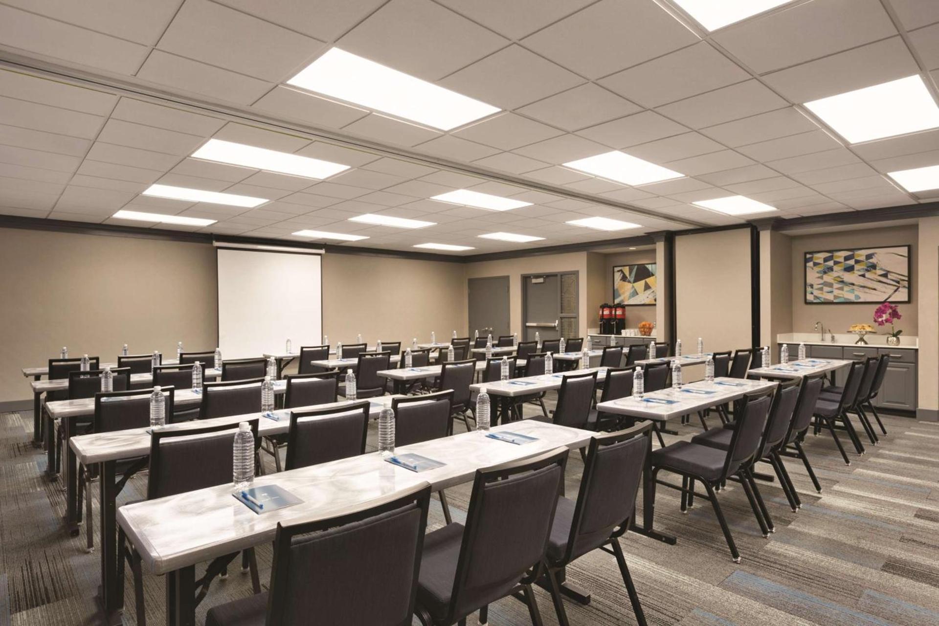 Hyatt House Miami Airport photo 35