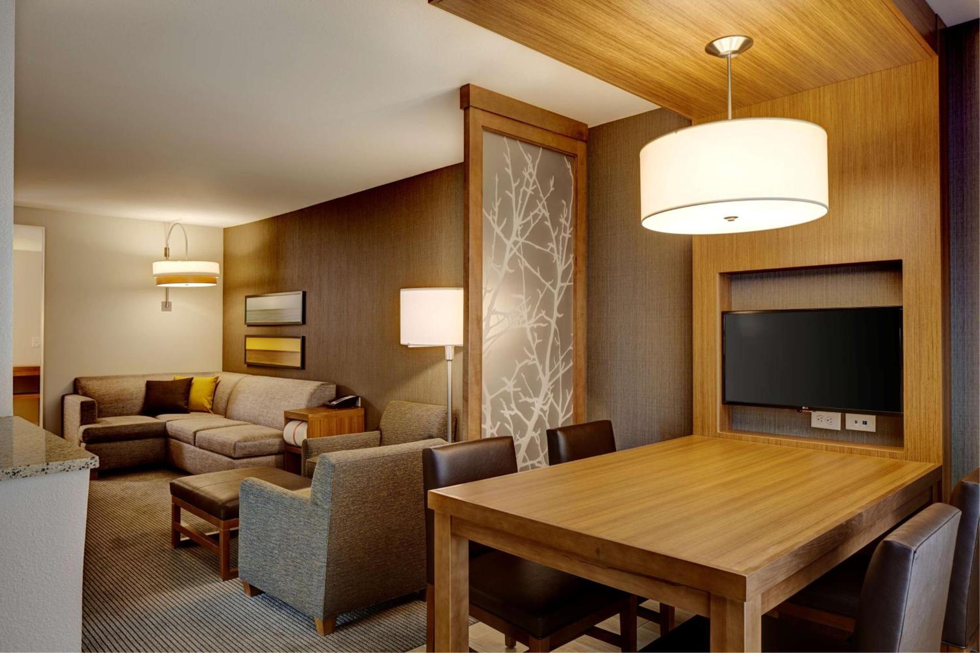 Hyatt Place Madison/Verona photo 54