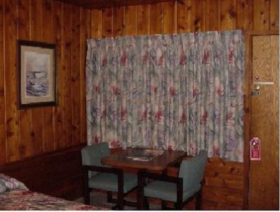 Shasta Dam Motel photo 6