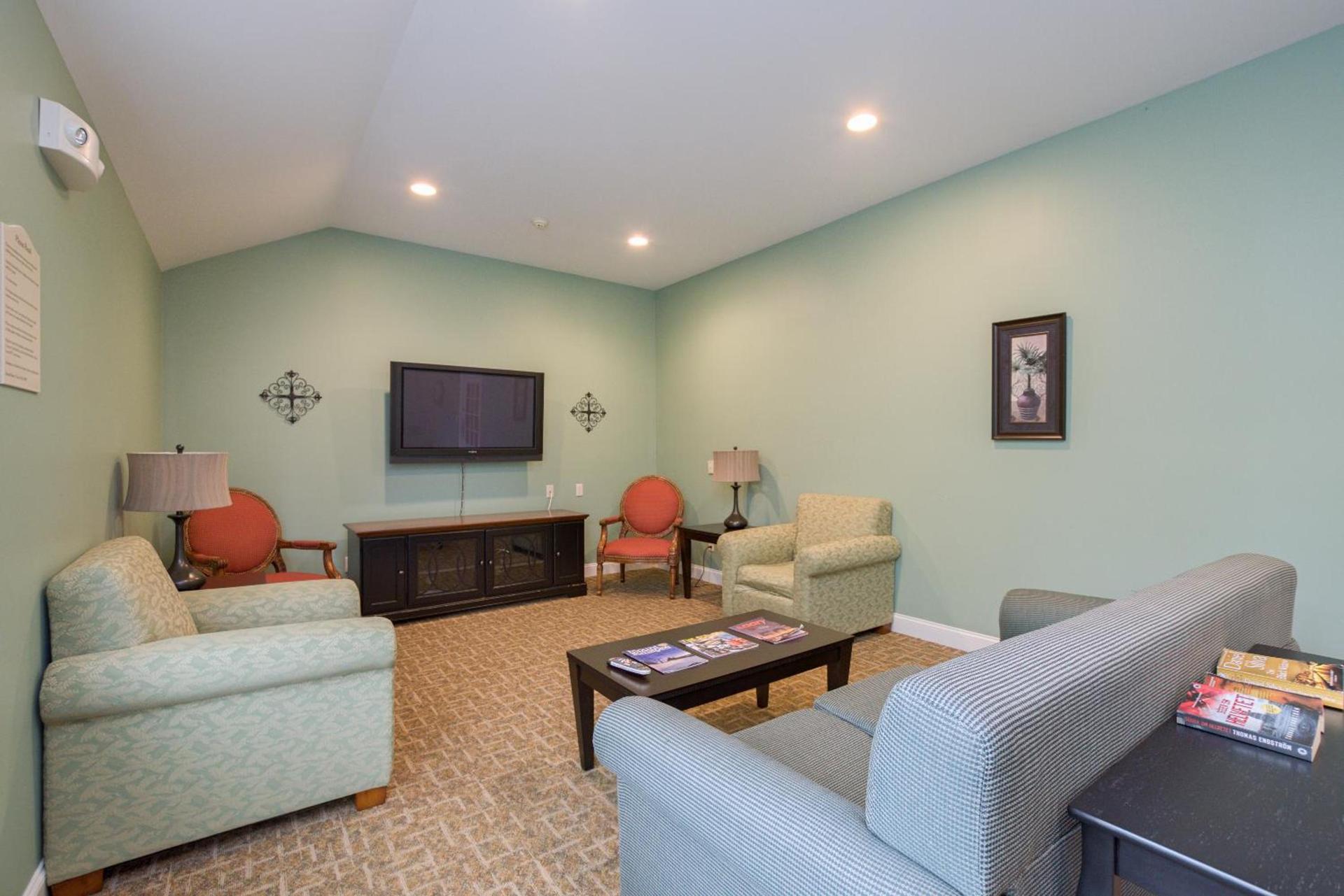 Coachman Inn photo 11