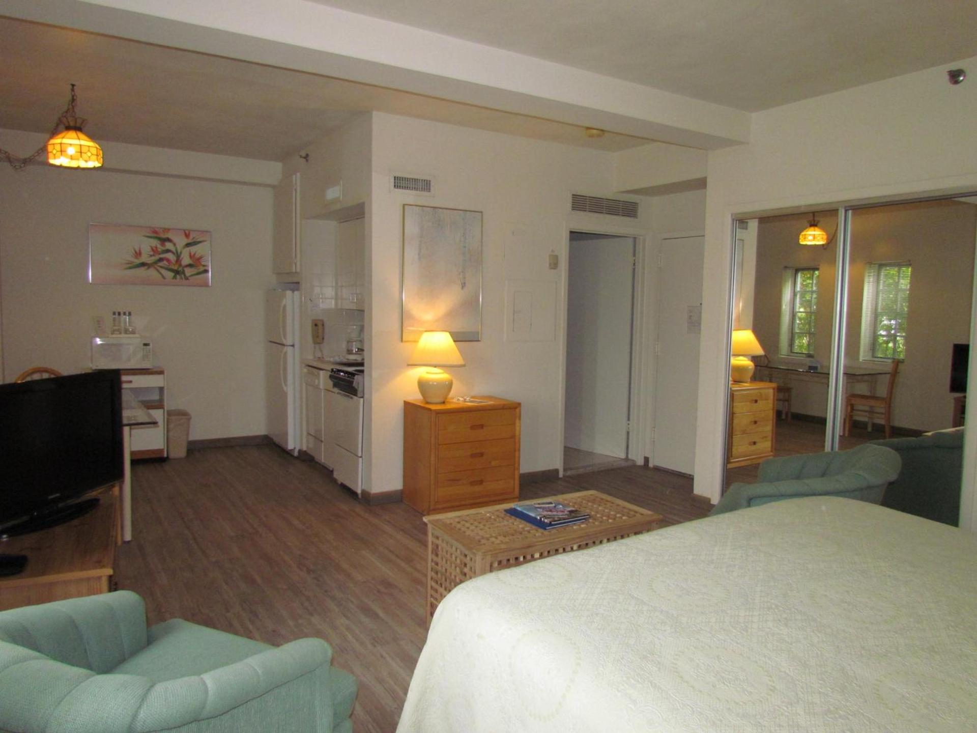 Montauk Manor photo 10