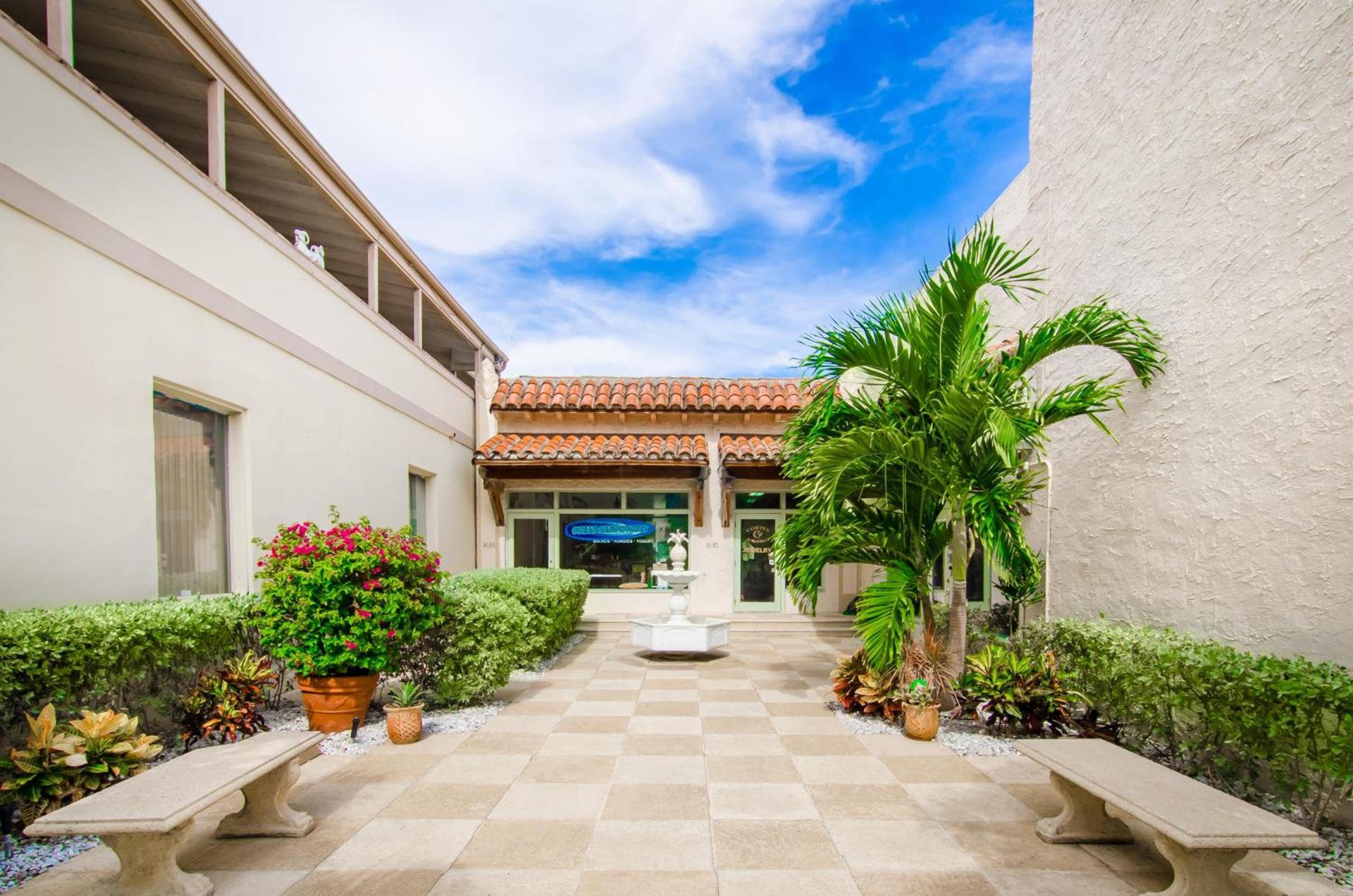 Palm Beach Historic Inn photo 36
