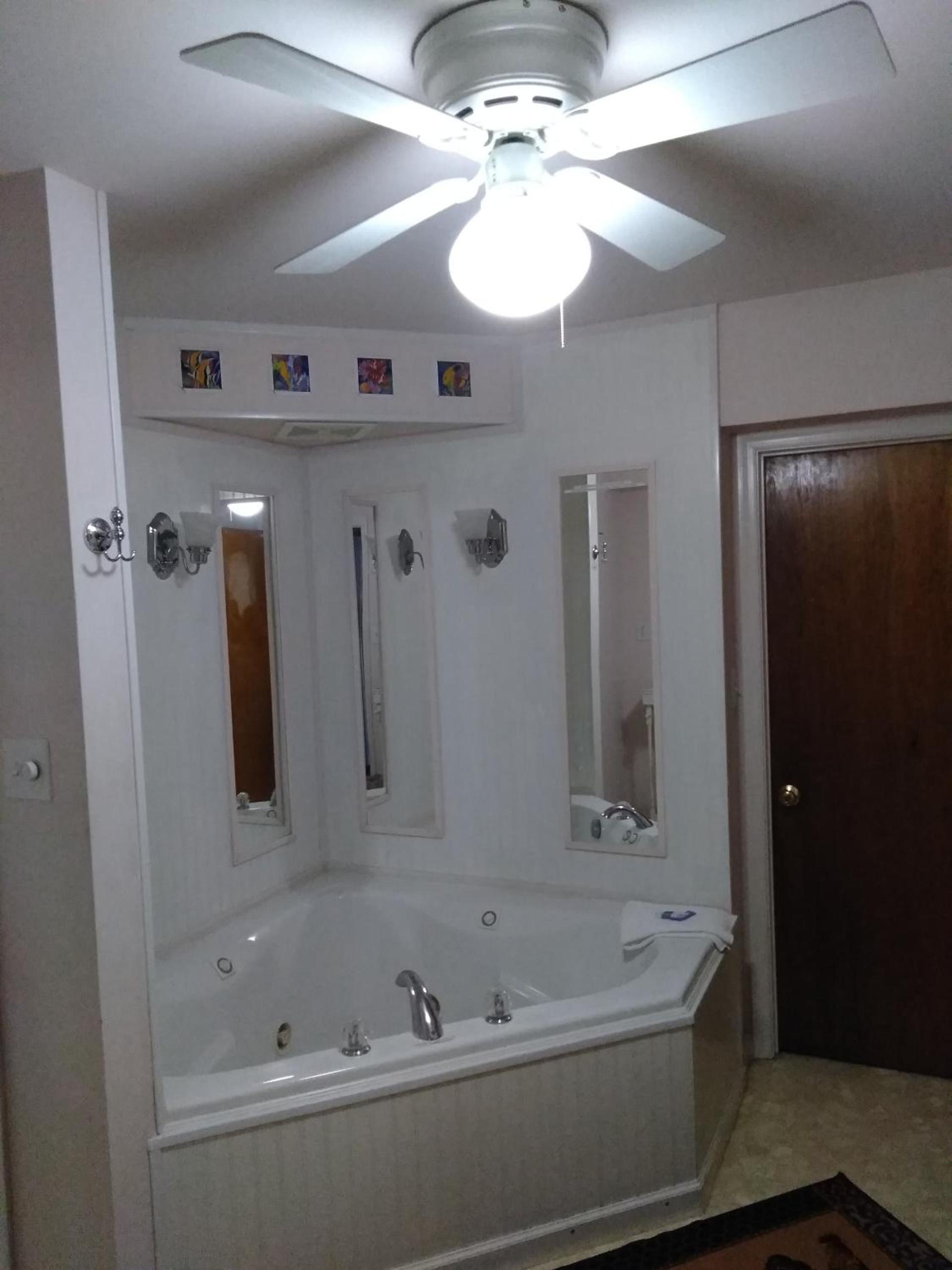The Cardinal Inn photo 42