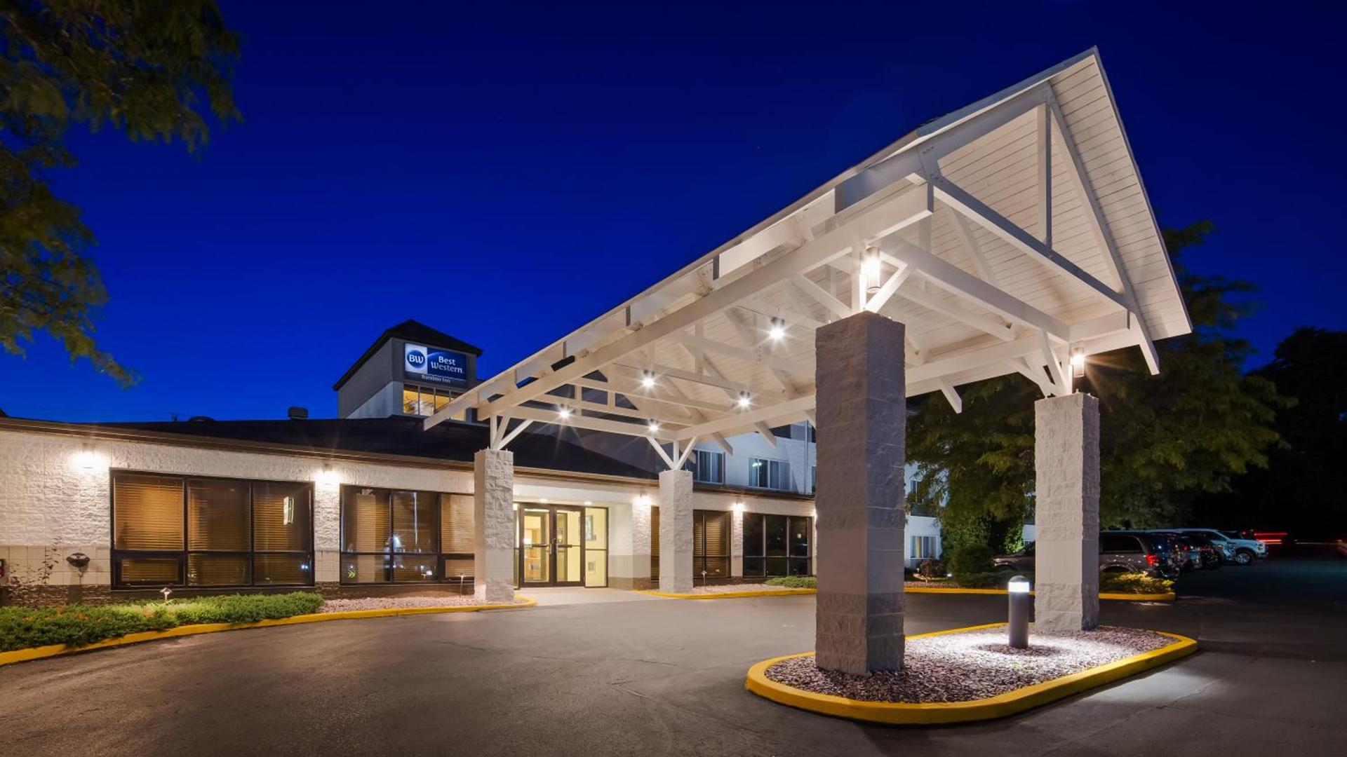 Best Western Baraboo Inn photo 52