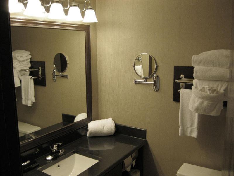 Causeway Bay Hotel photo 47