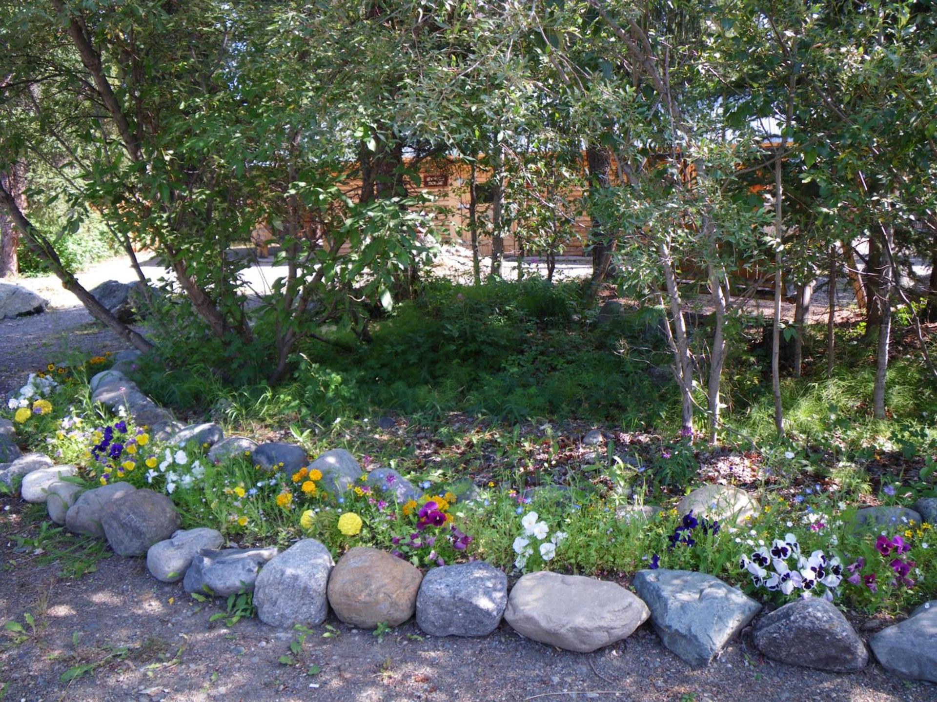 Carlo Creek Cabins photo 56