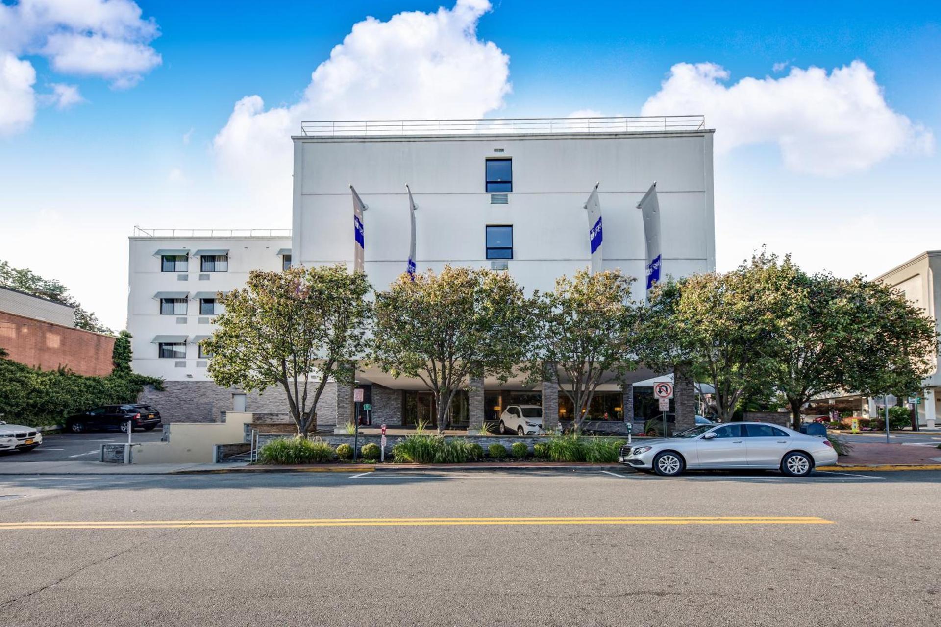 The Andrew Hotel photo 13