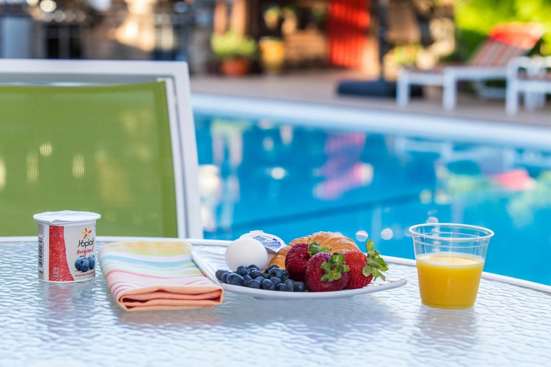 Desert Riviera Hotel - A Town & Desert Boutique Hotel photo 3