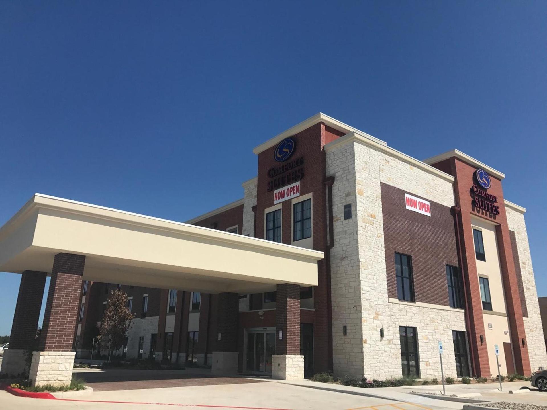 Comfort Suites Kyle photo 2