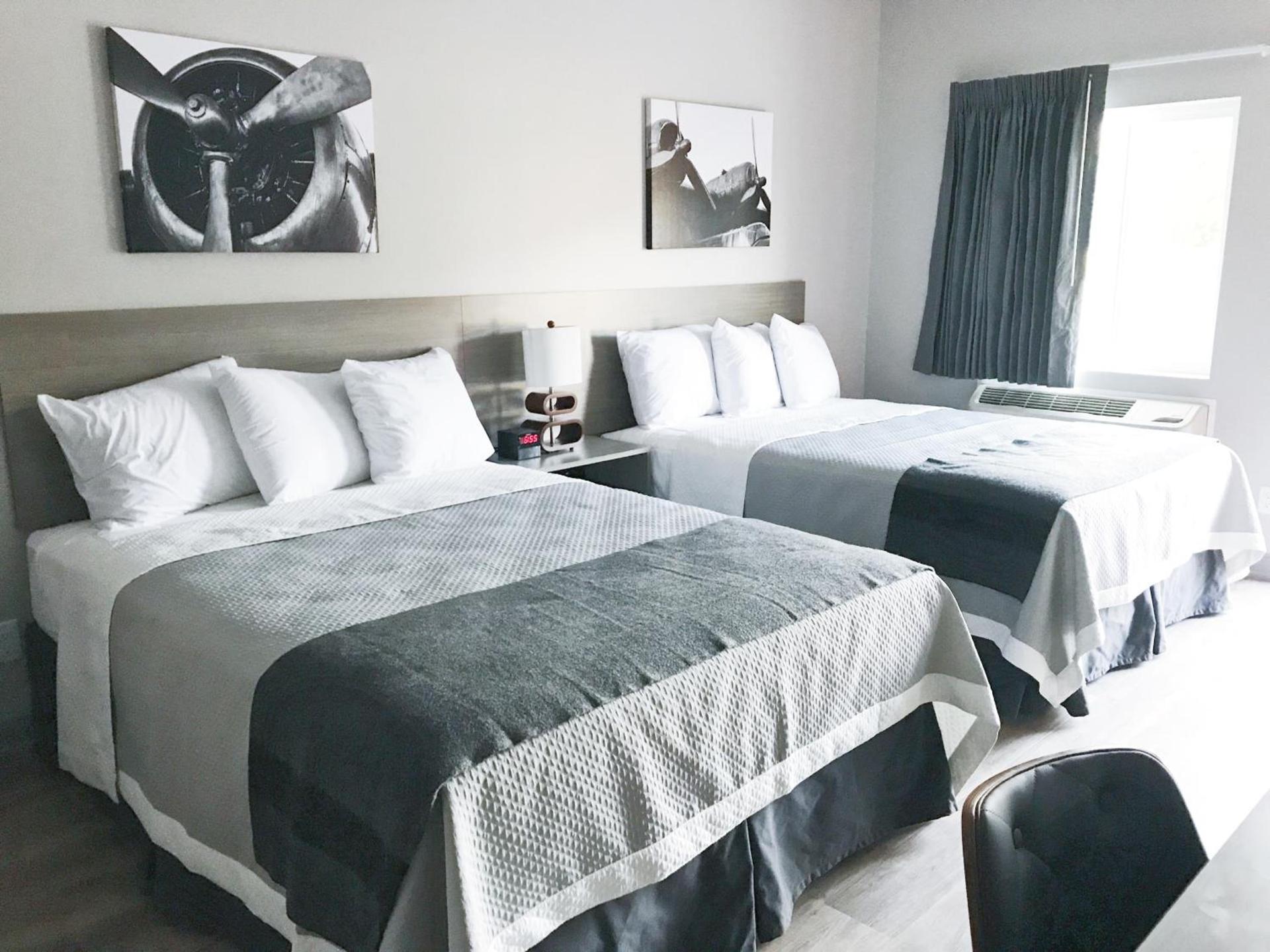 Airport Inn photo 13