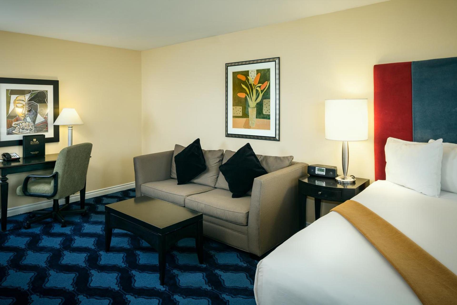 Plaza Inn & Suites at Ashland Creek photo 20
