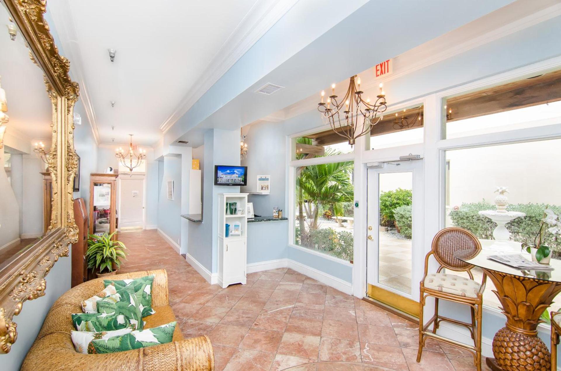 Palm Beach Historic Inn photo 24