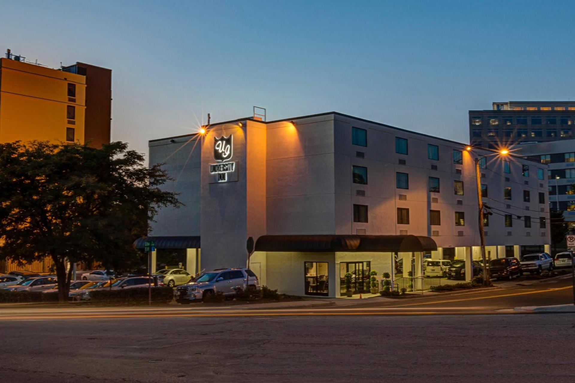 University Inn Duke photo 2