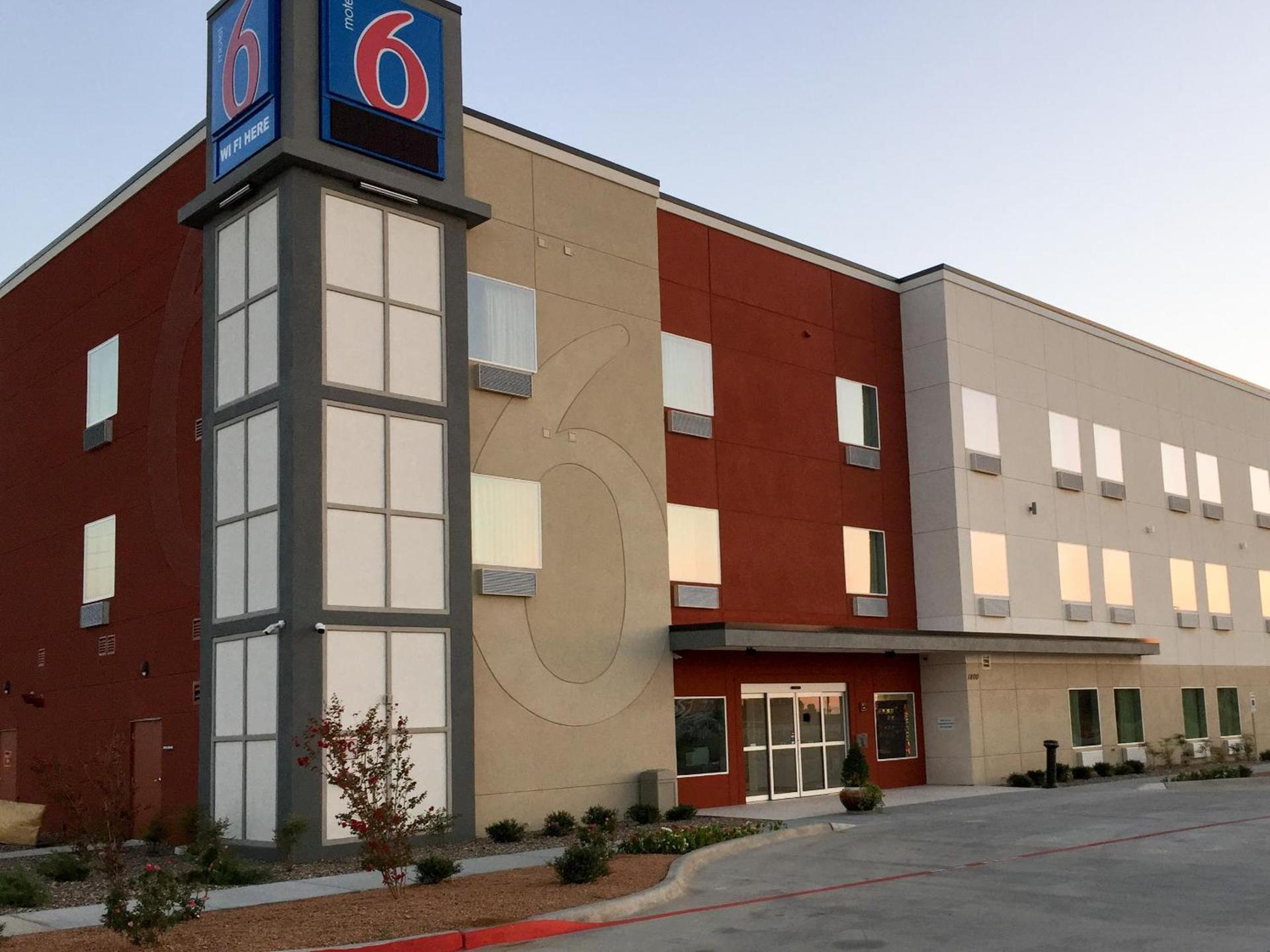 Motel 6-Midland, TX photo 41