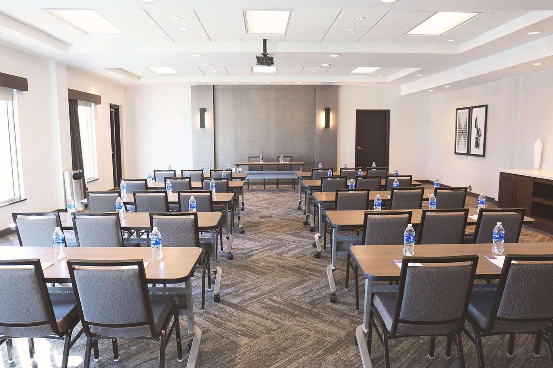 Hyatt Place Austin Airport photo 13