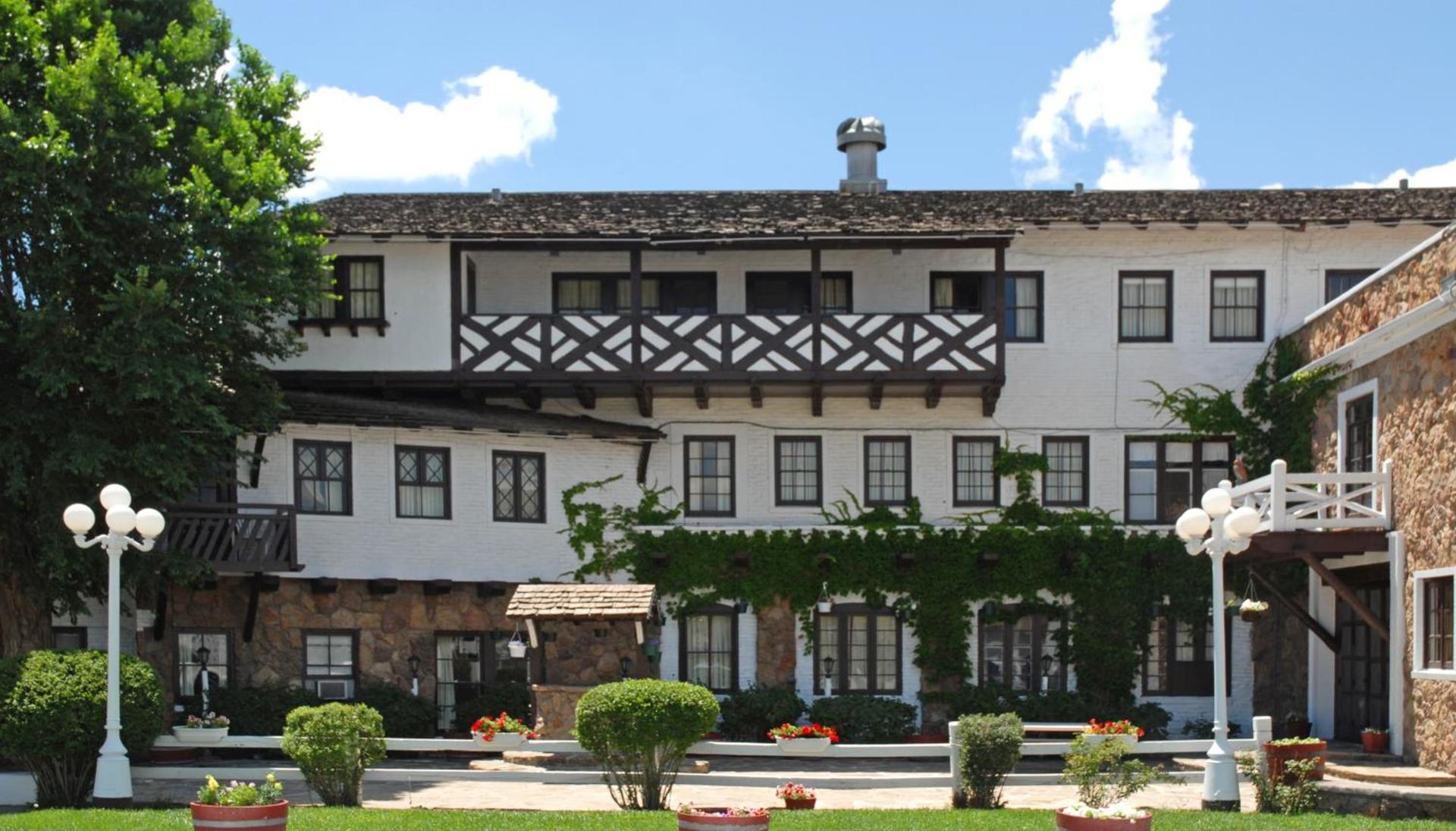 Hotel El Rancho photo 54