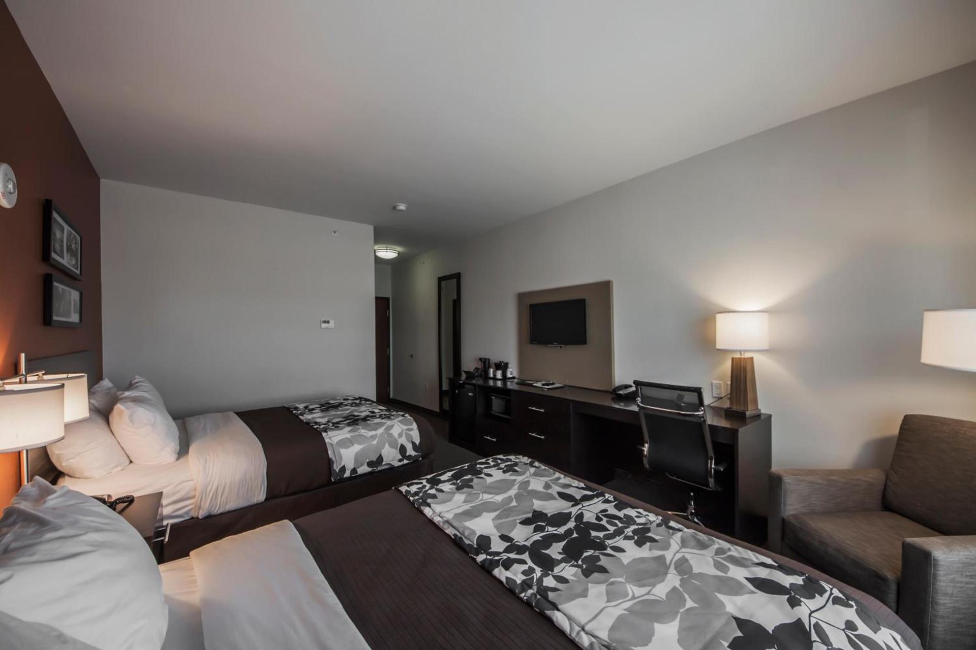 Sleep Inn & Suites Hennessey photo 2