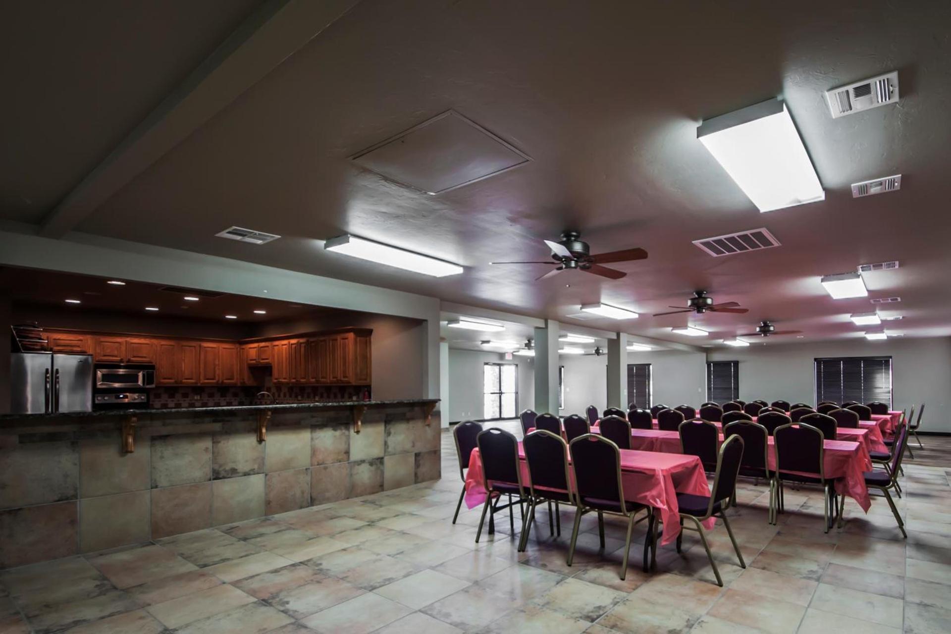 Sleep Inn & Suites Hennessey photo 18