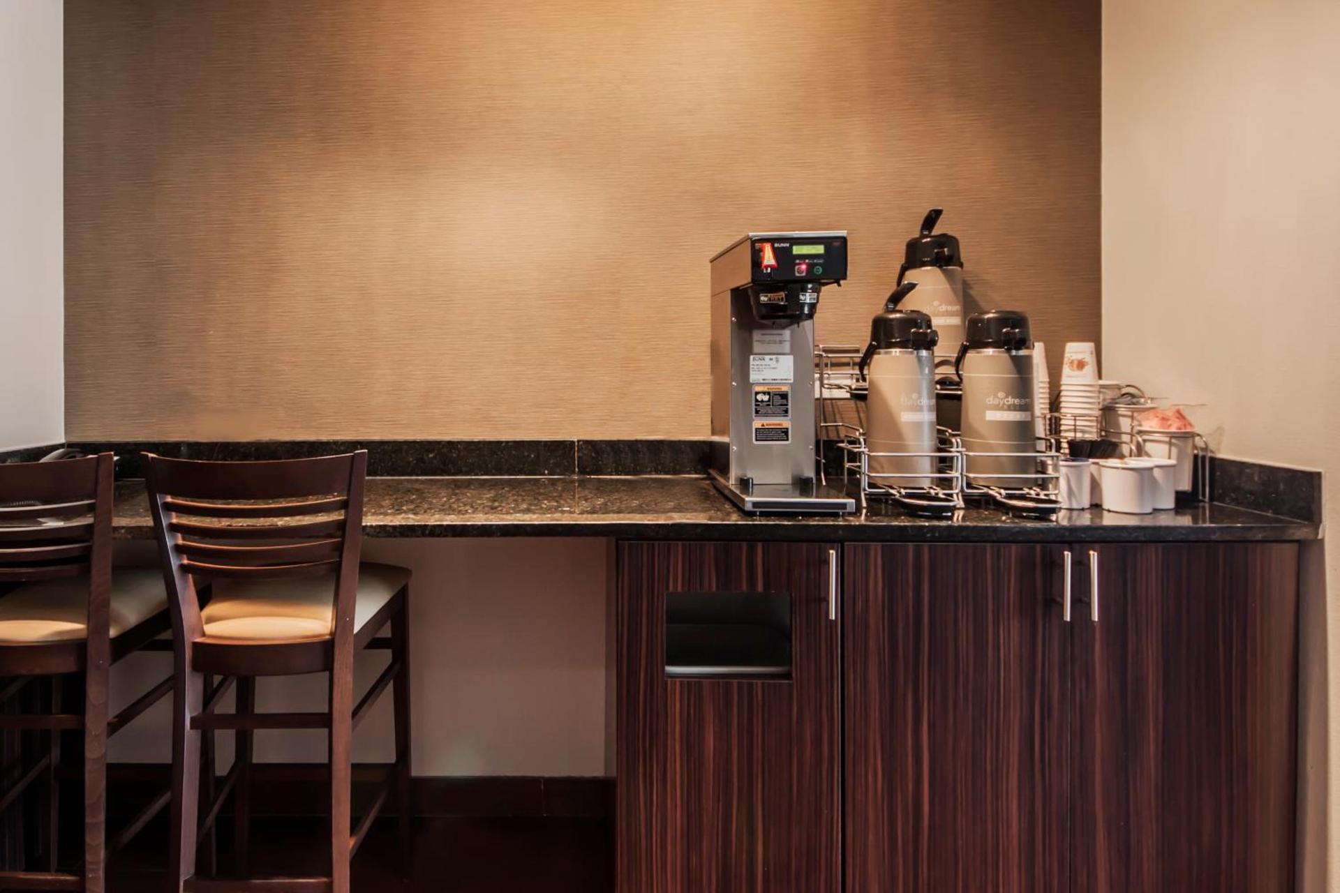 Sleep Inn & Suites Hennessey photo 22