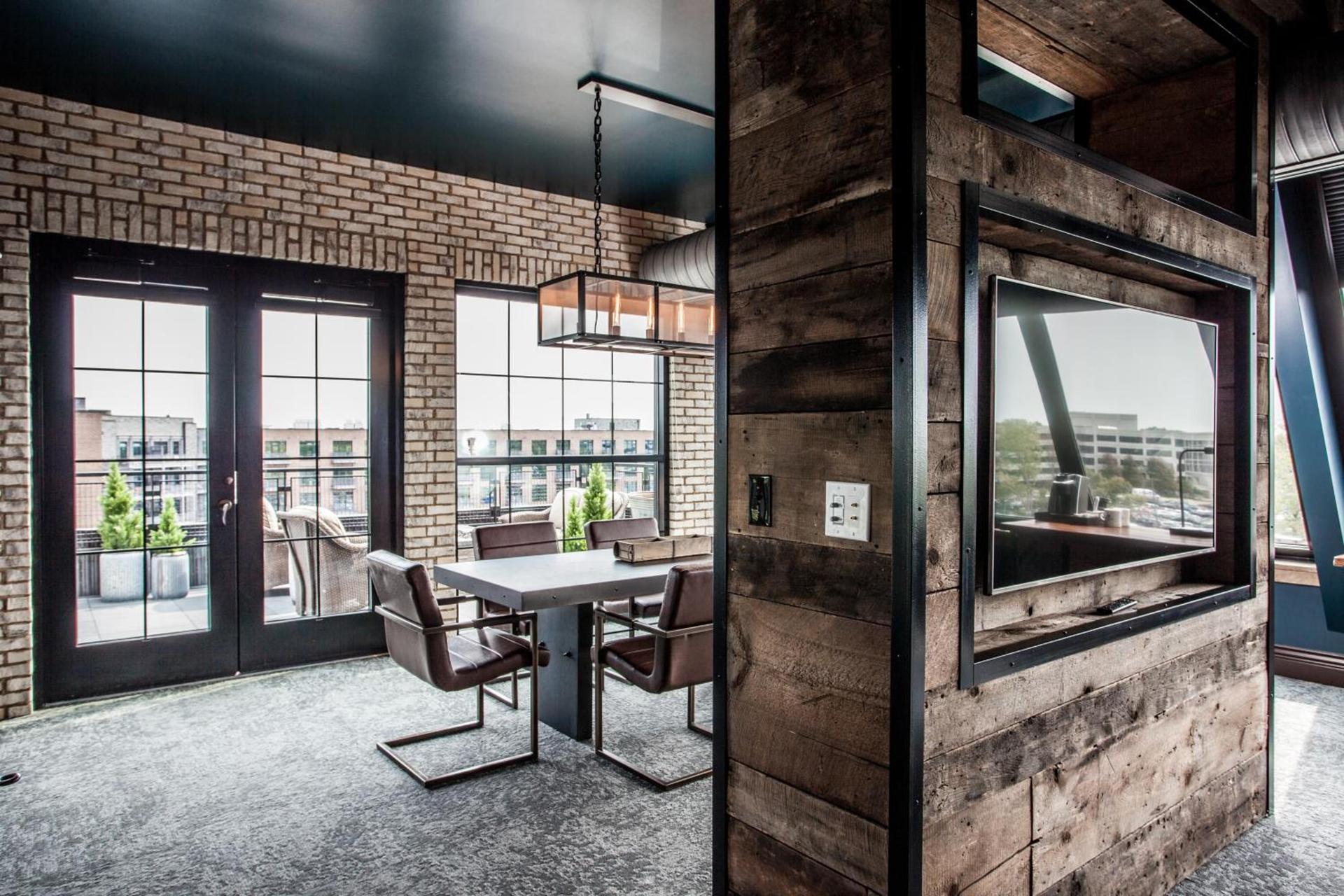 Ironworks Hotel Indy photo 82