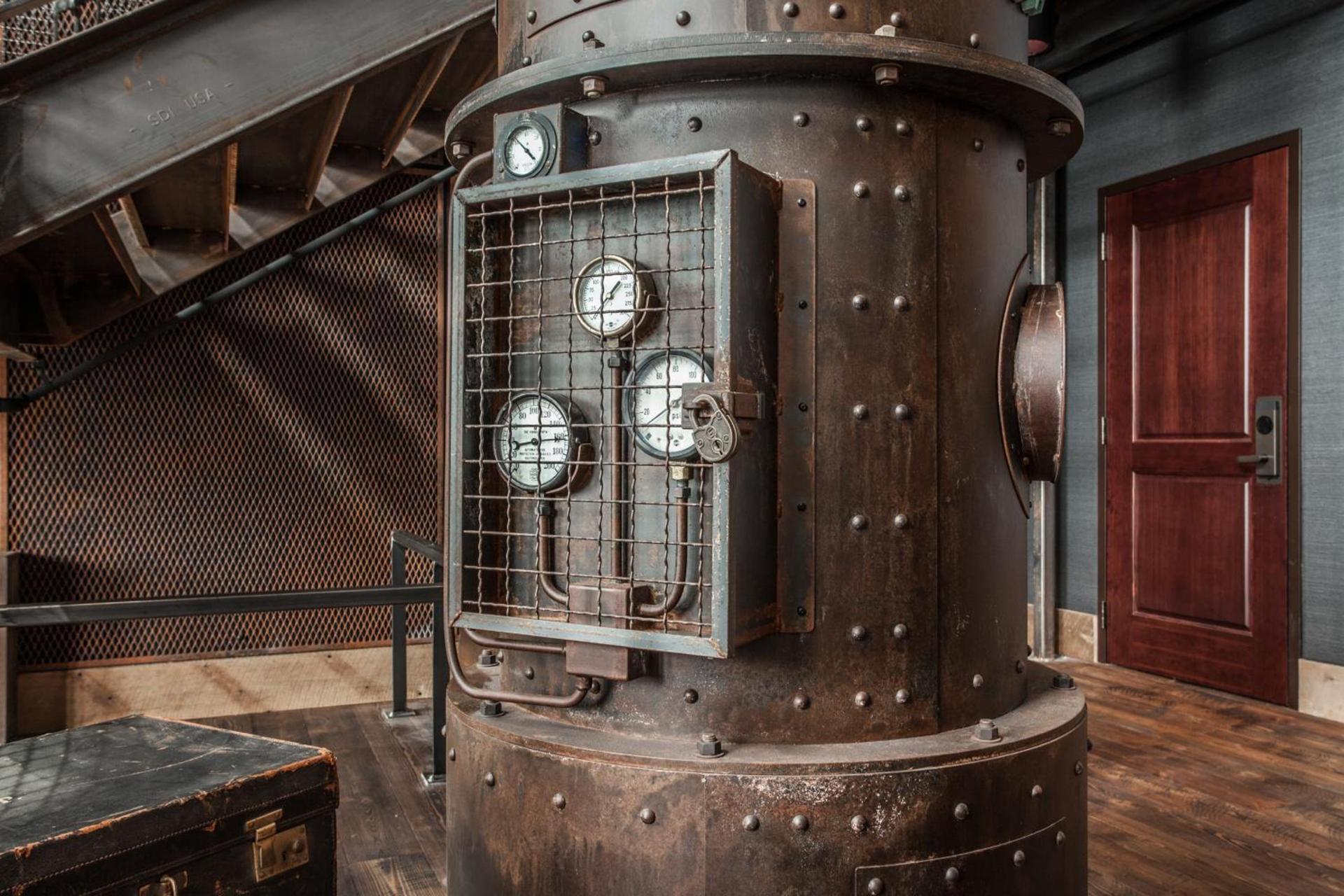 Ironworks Hotel Indy photo 19
