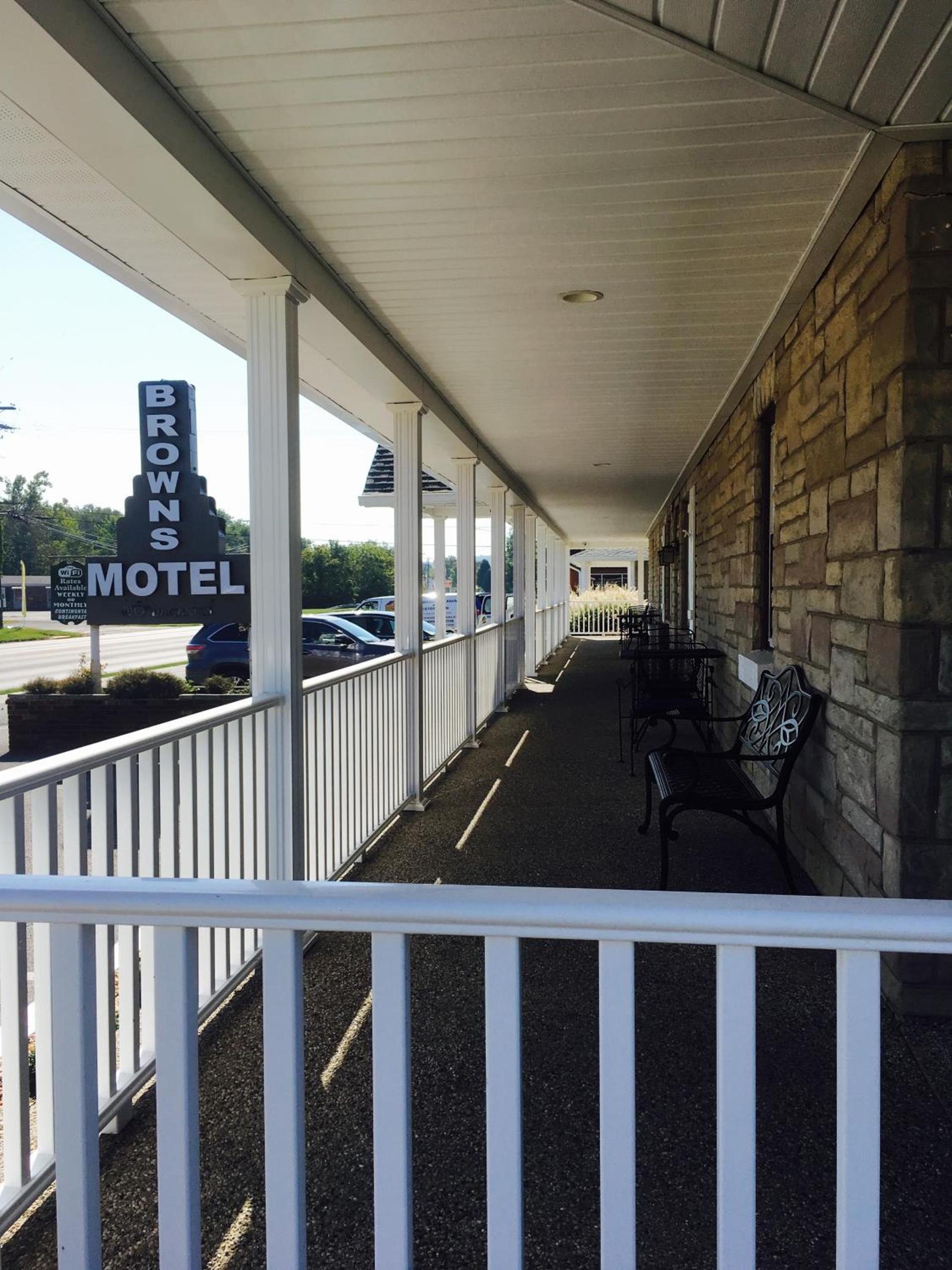 Brown's Motel photo 13