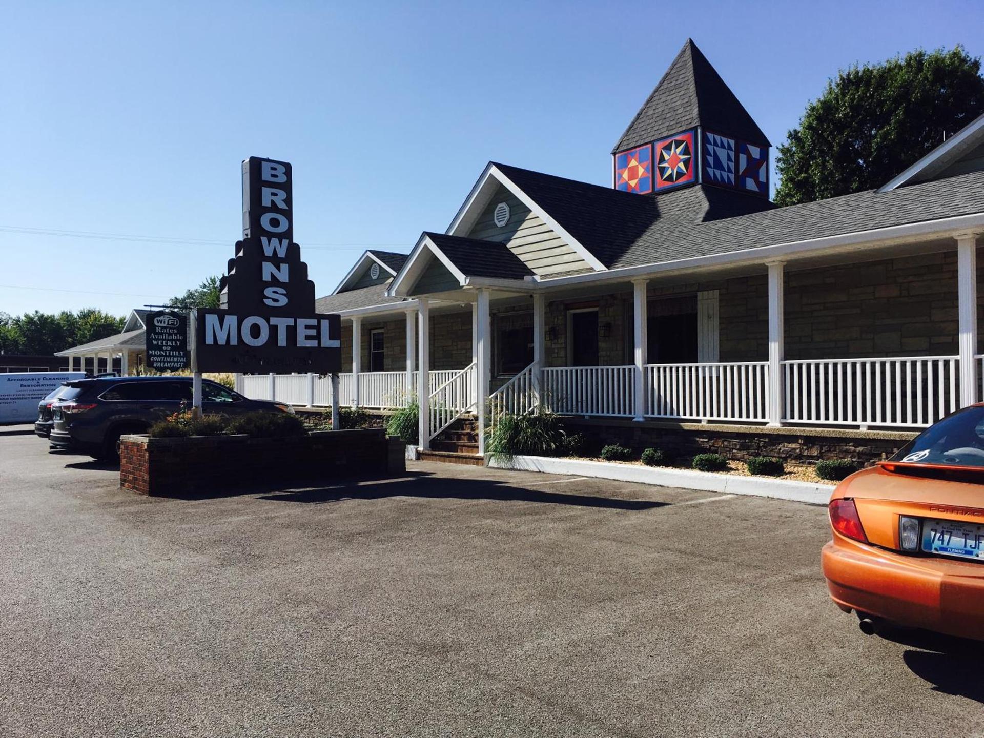 Brown's Motel photo 11