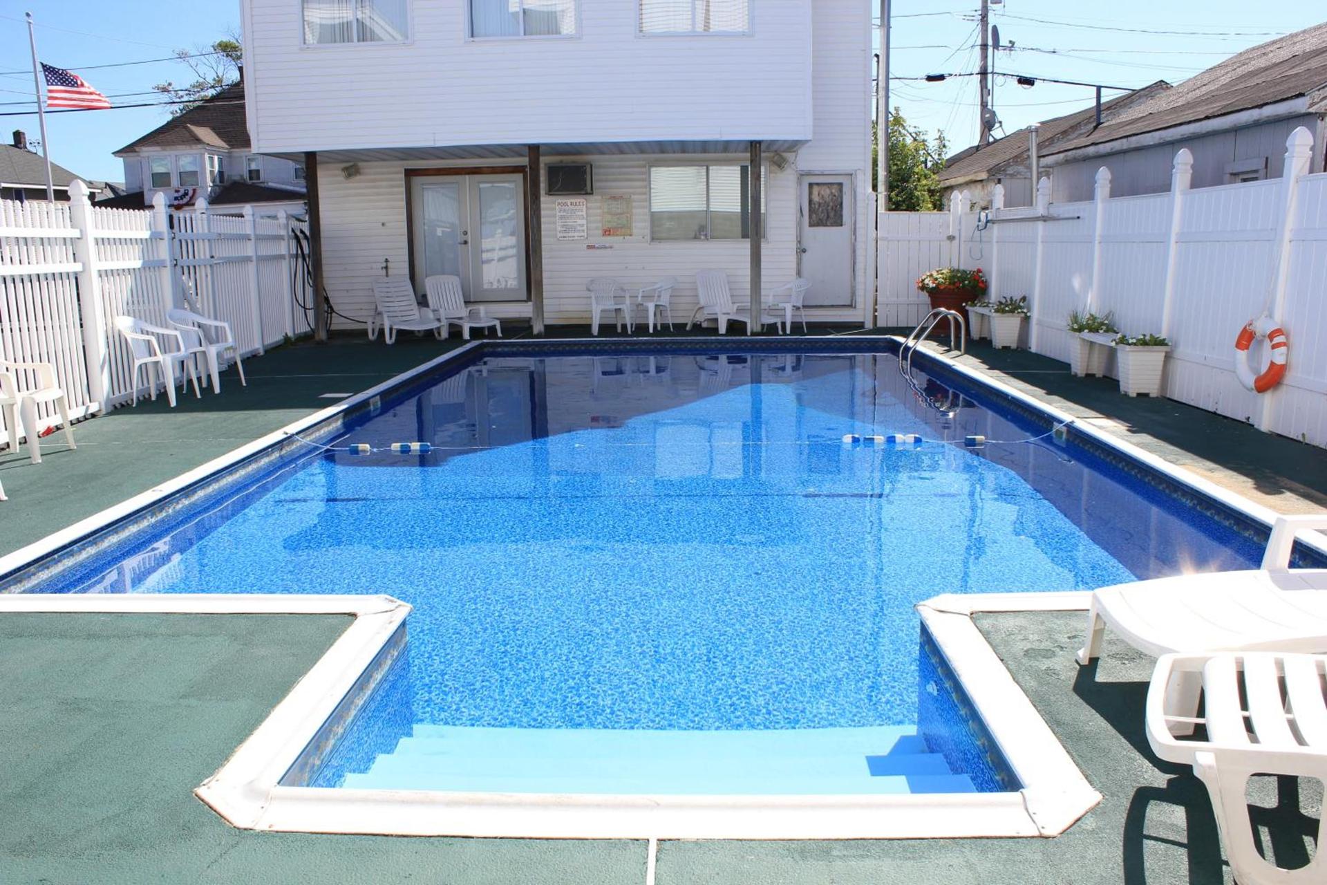 Flagship Motorcourt photo 3