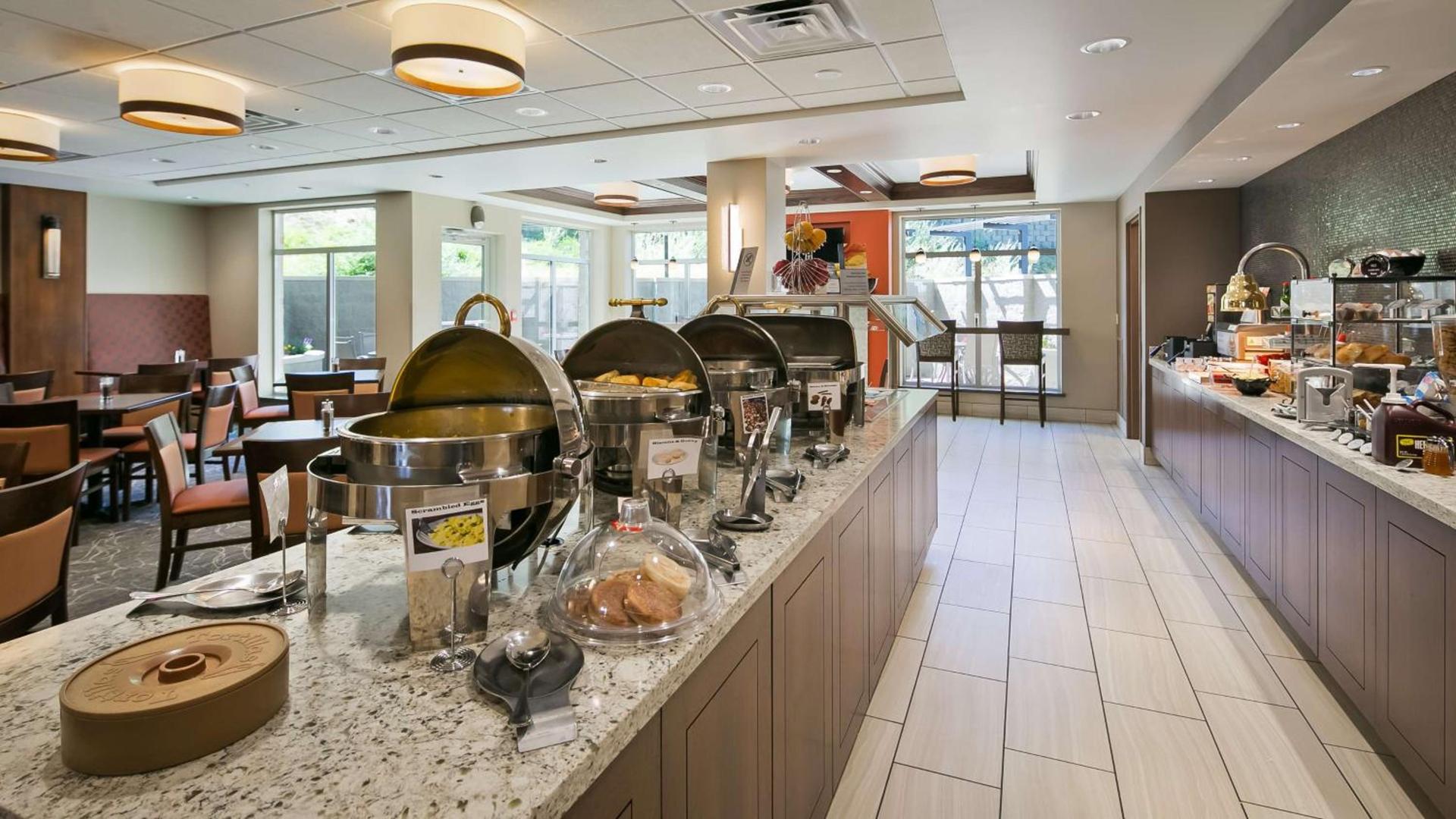 Best Western Plus Kennewick Inn photo 21