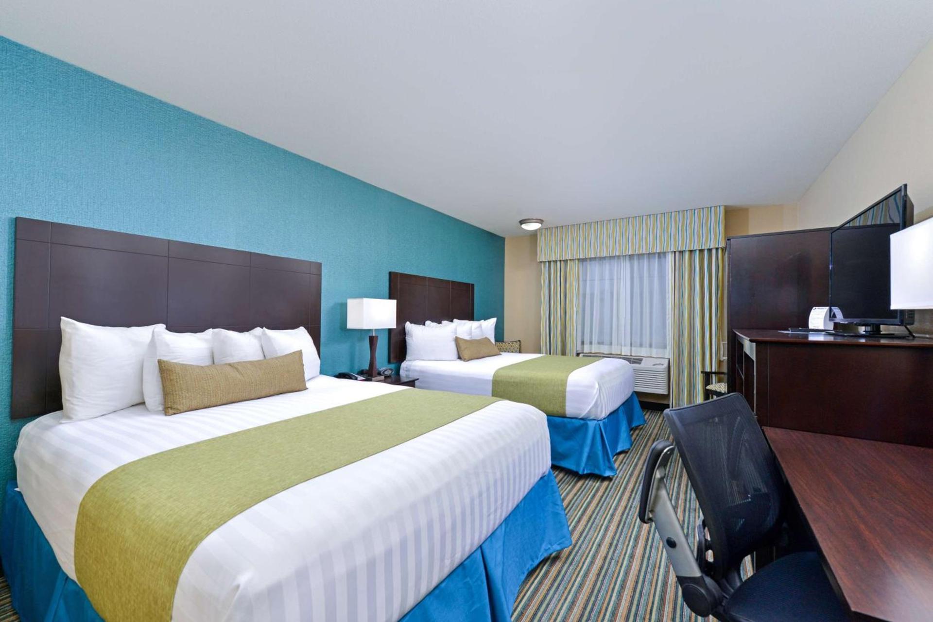 Best Western Long Beach Inn photo 5
