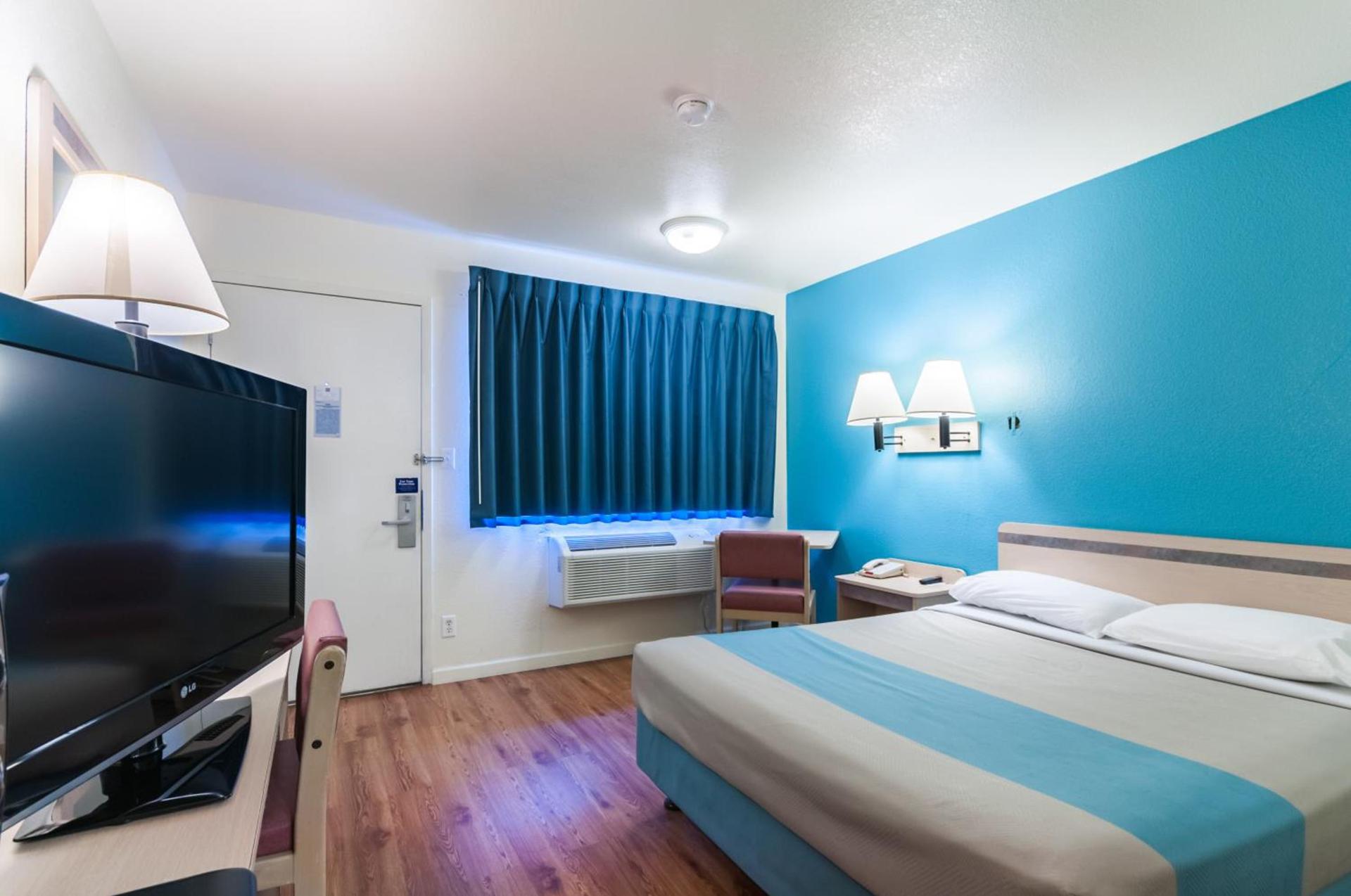 Motel 6-Green River, UT photo 49