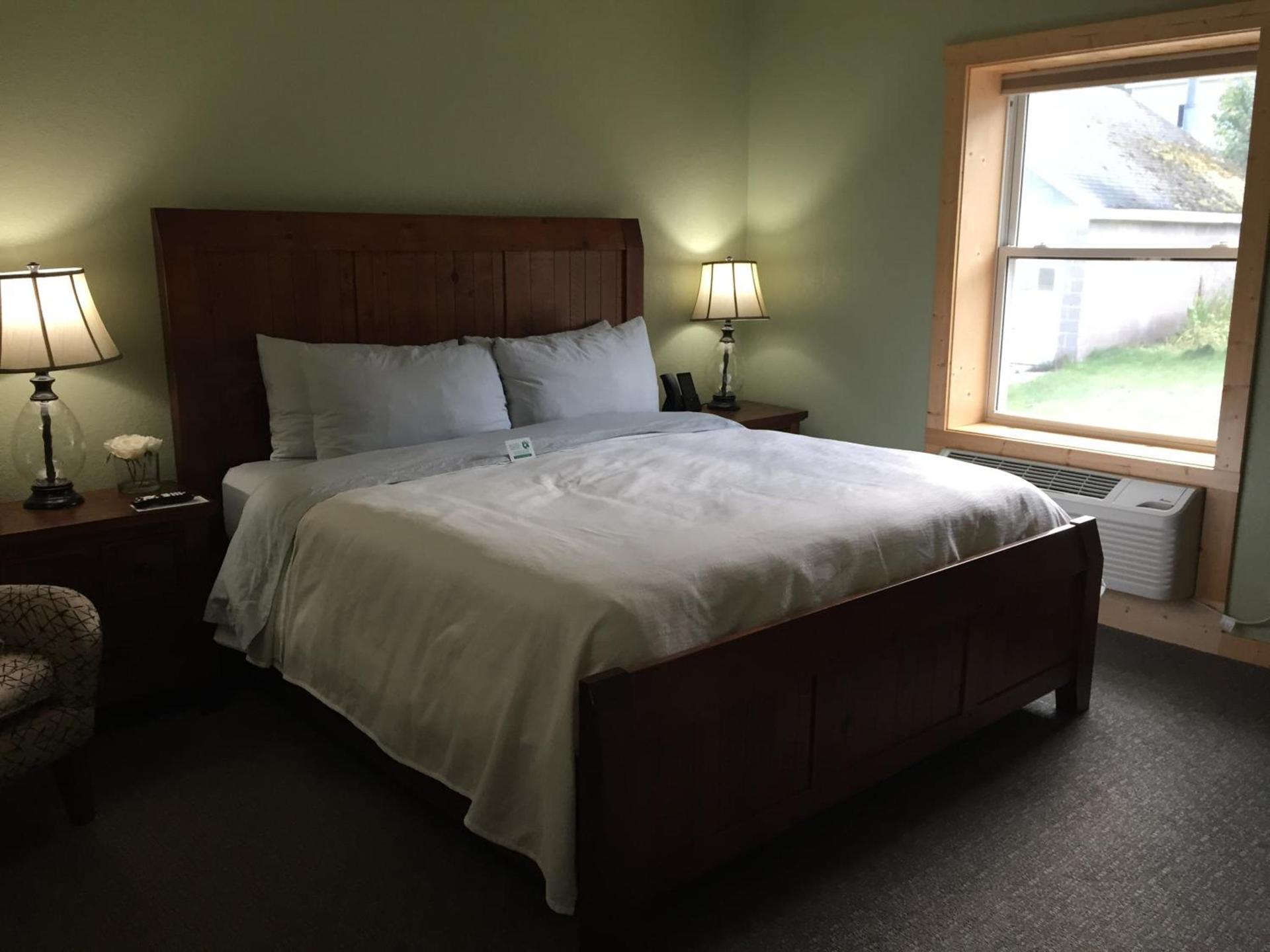 Roam Inn photo 40