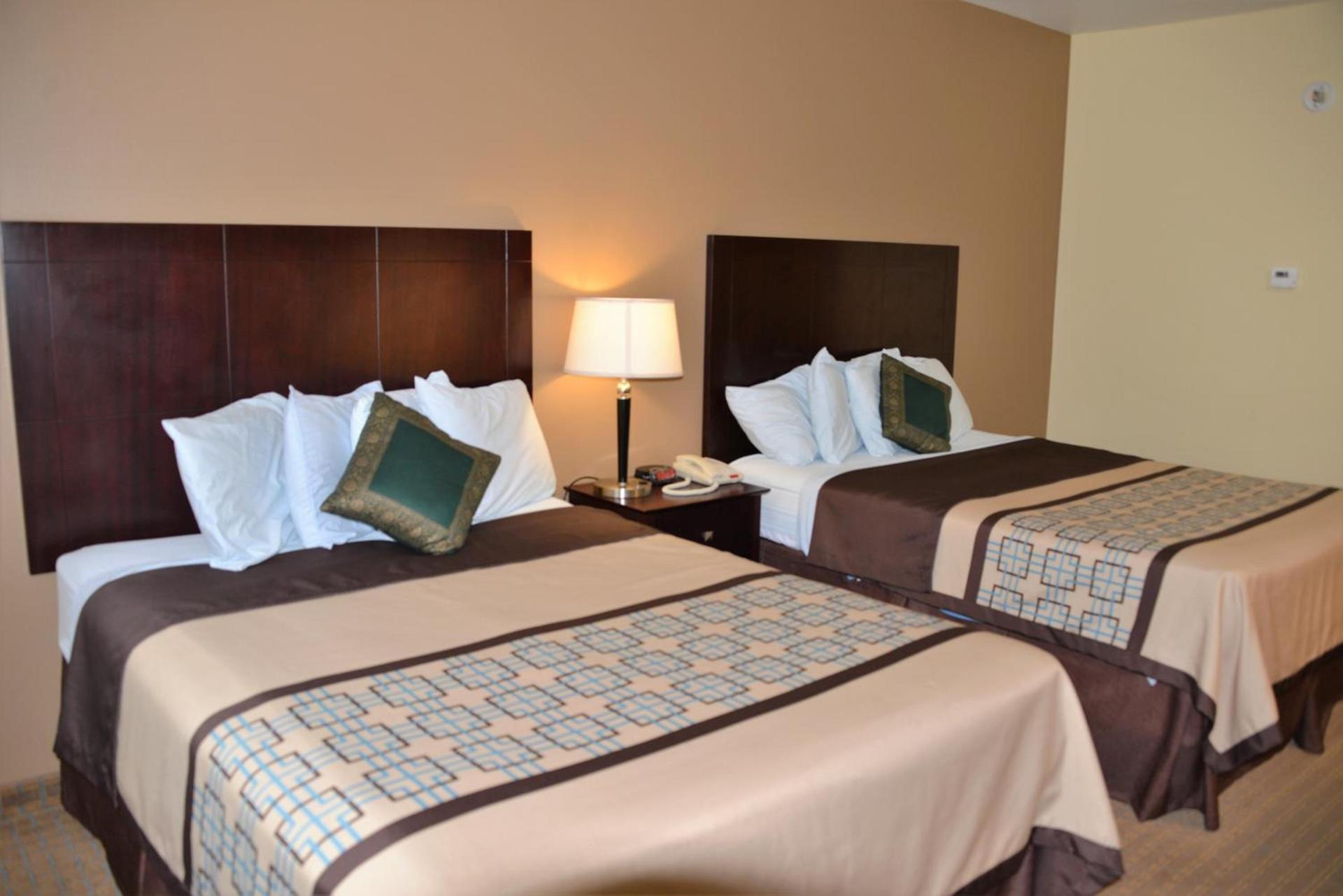 Irish Inn and Suites photo 6