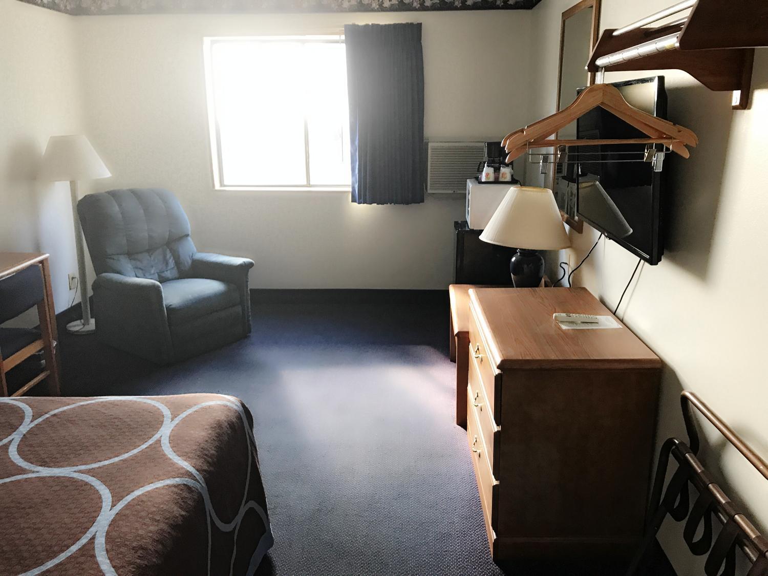 Best Inn photo 20