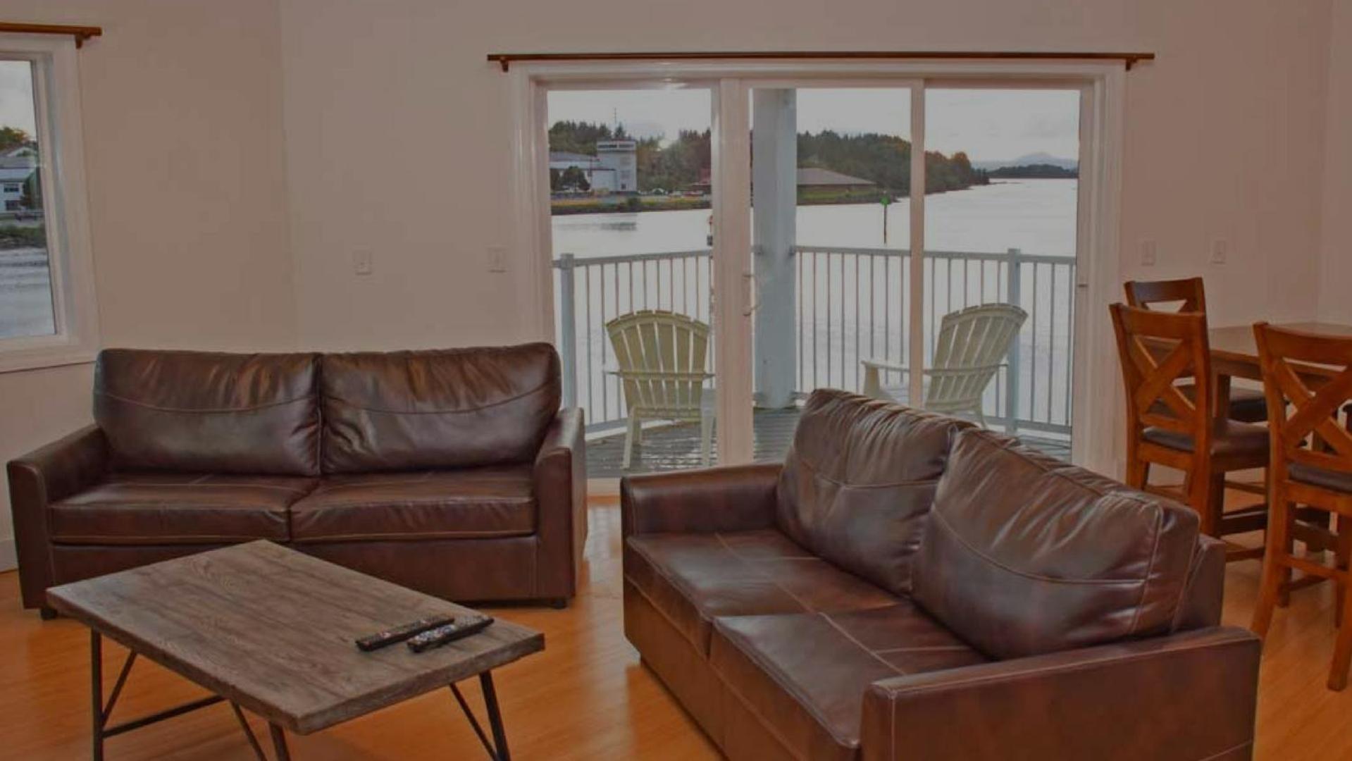 Longliner Lodge and Suites photo 17