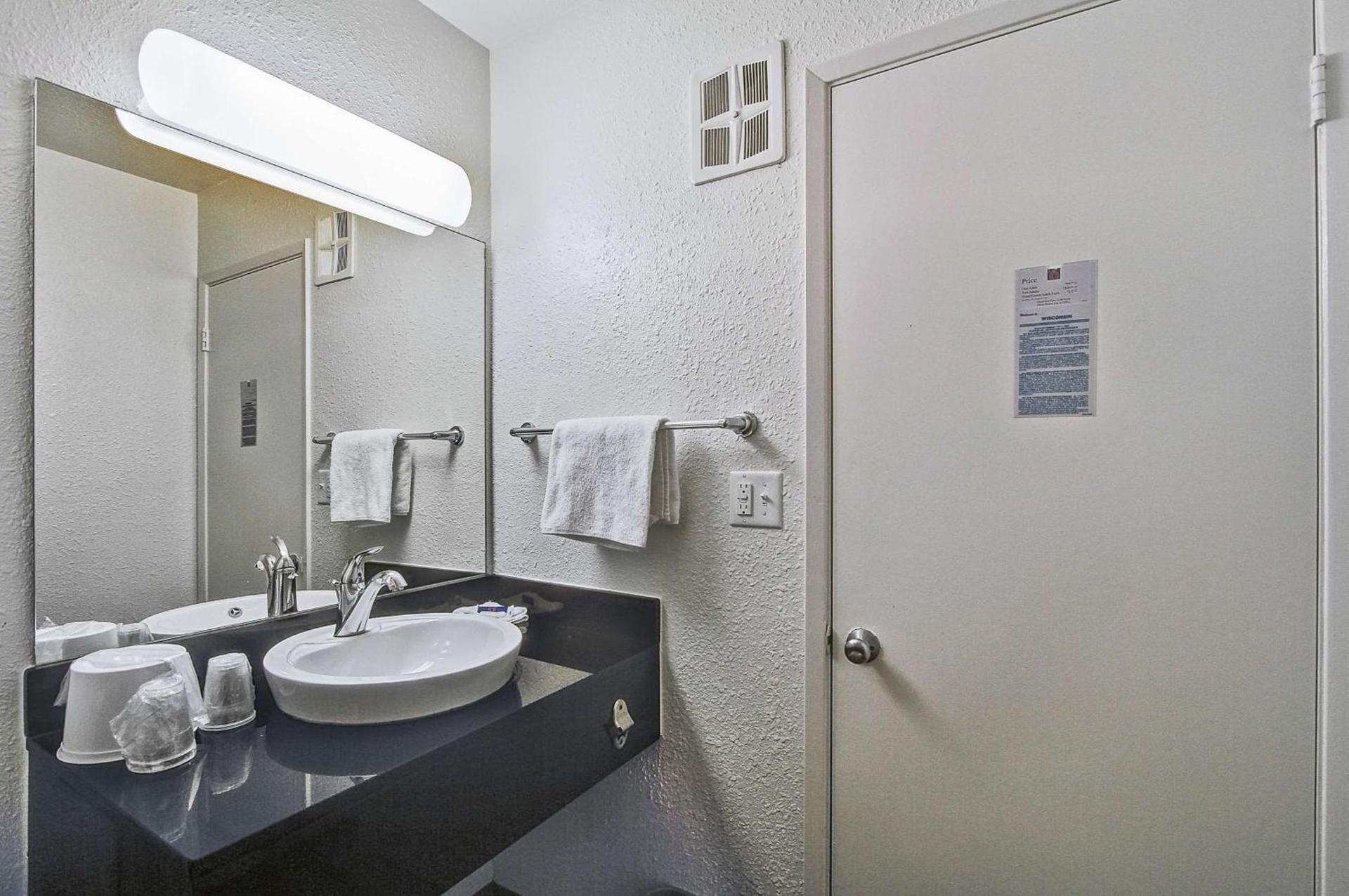 Motel 6-Green Bay, WI photo 18