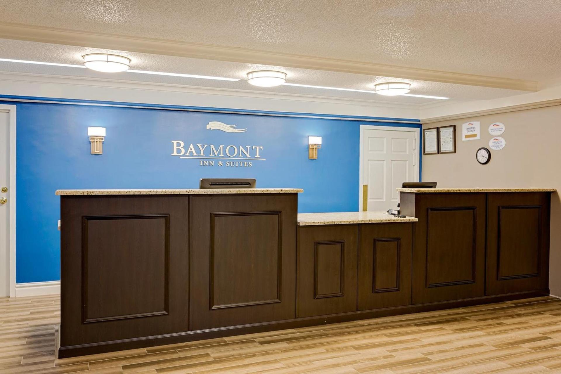 Baymont by Wyndham Jacksonville Orange Park photo 10