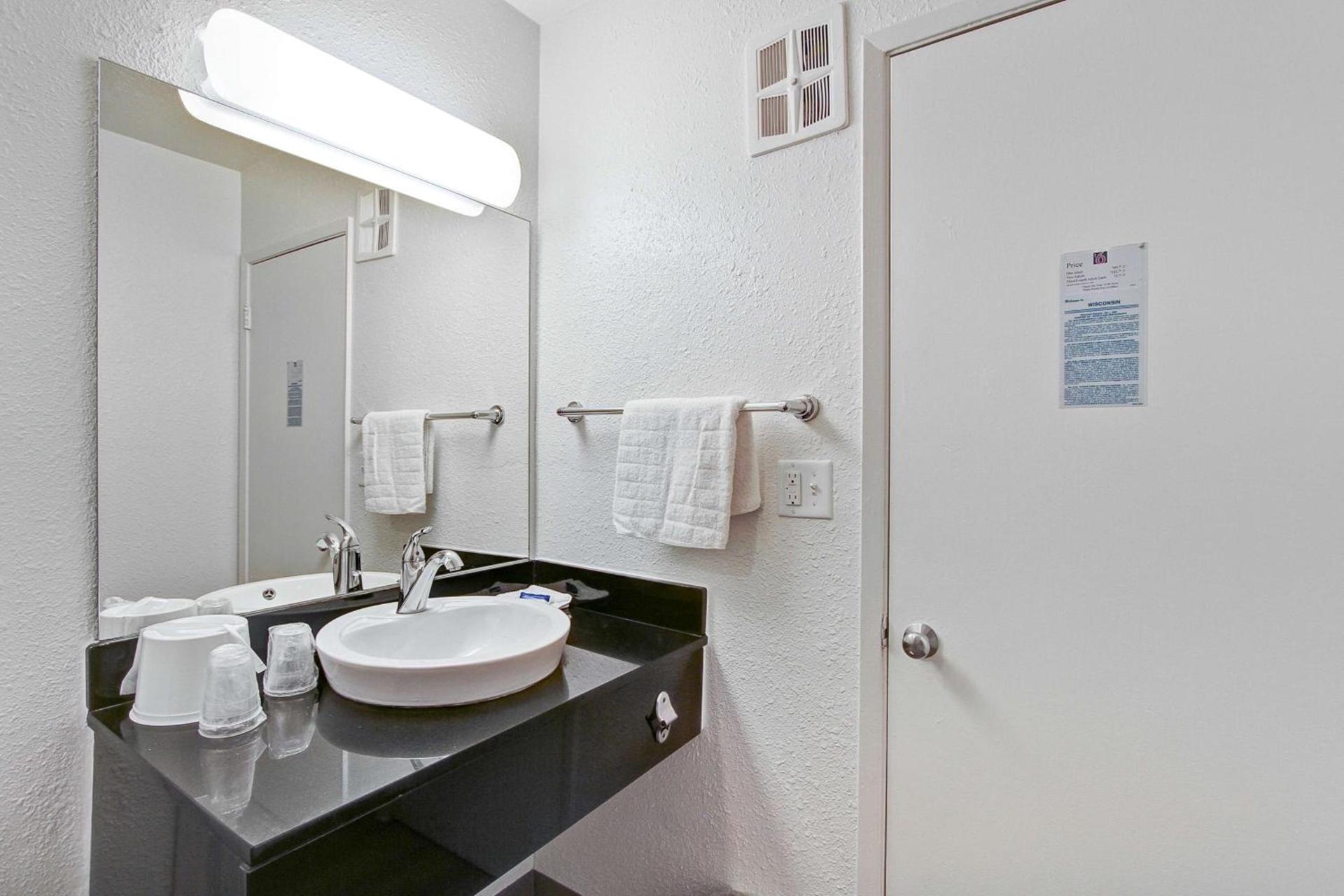 Motel 6-Green Bay, WI photo 15