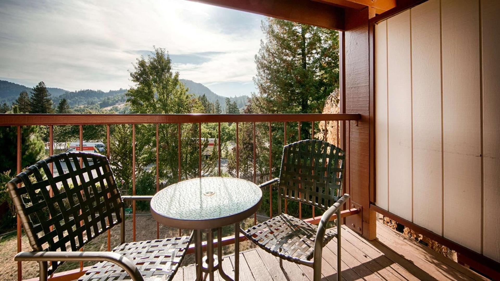 Best Western Plus Humboldt House Inn photo 28