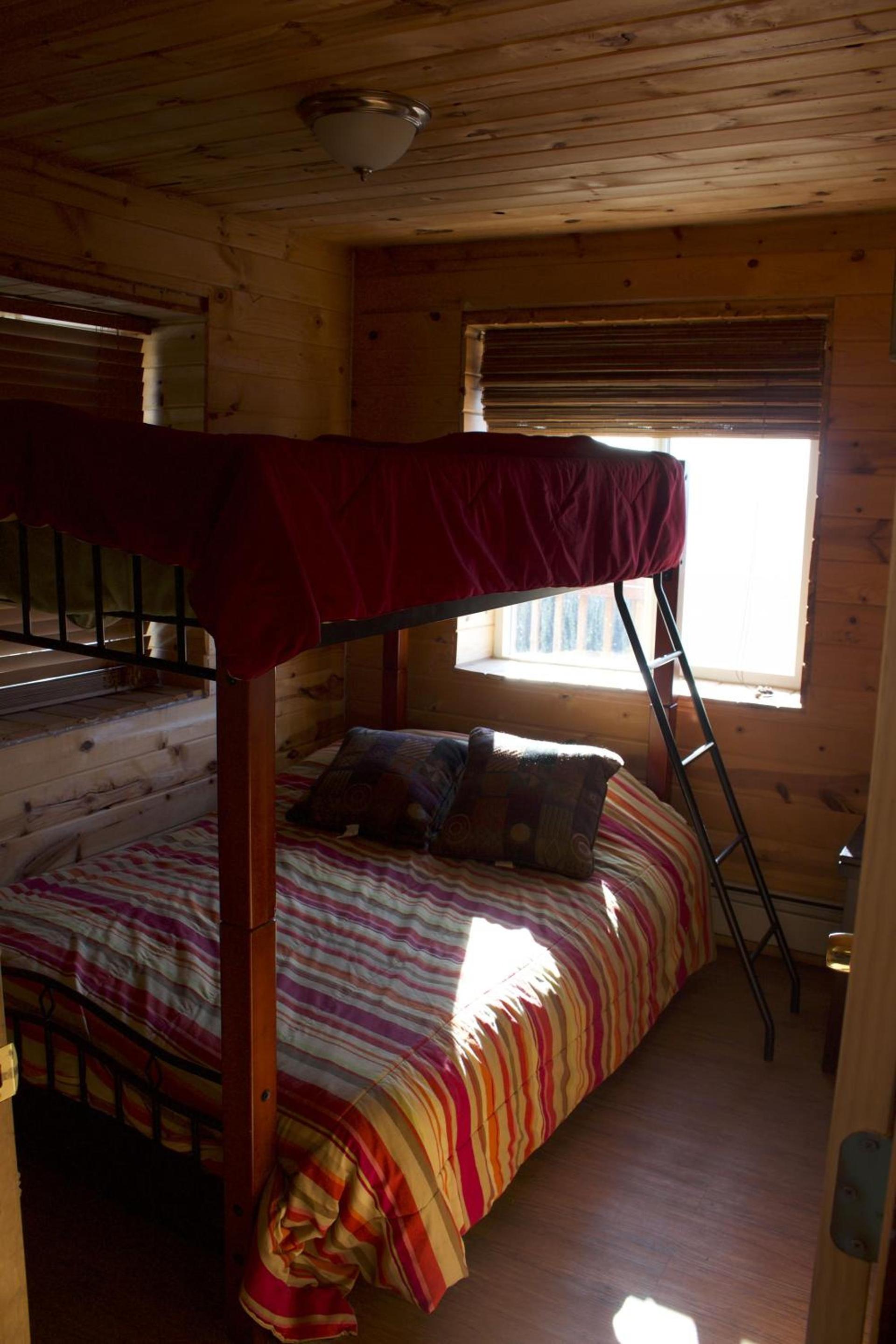 Alpine Creek Lodge photo 21