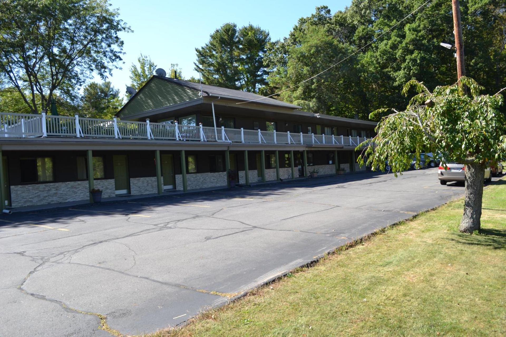 Mount Holyoke Inn photo 5