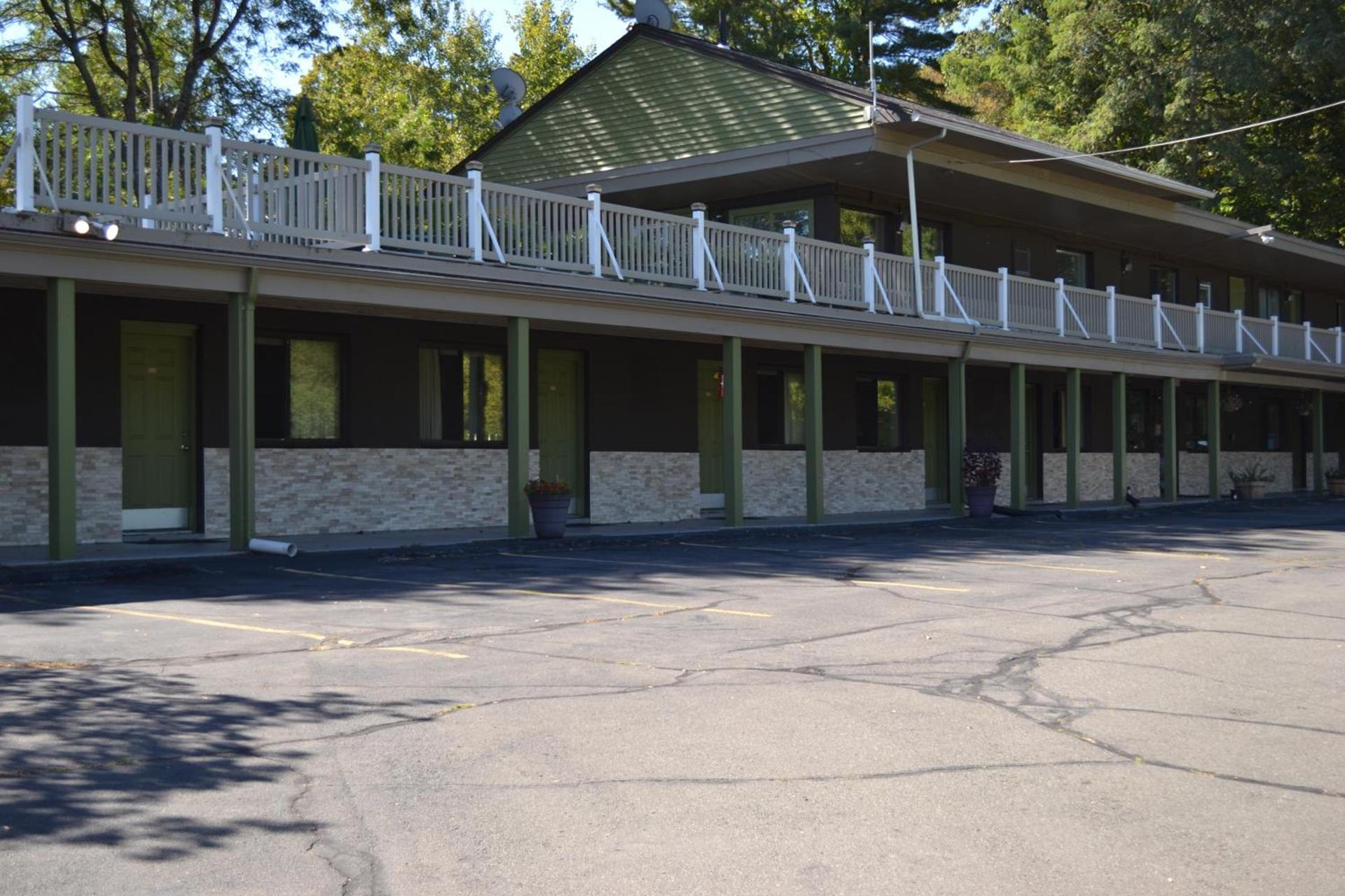Mount Holyoke Inn photo 15