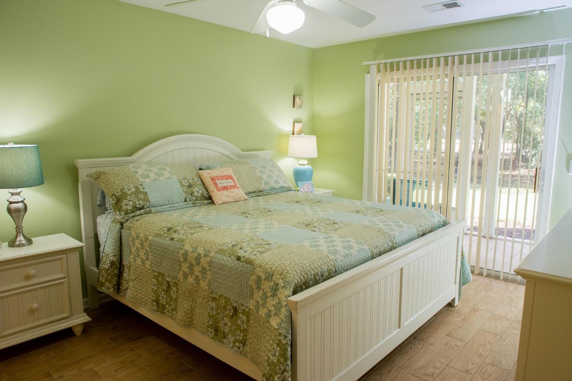 Pawley's True Blue photo 20