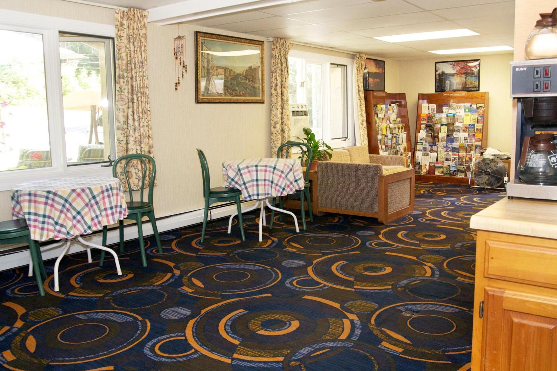 Sunset Motor Inn photo 12