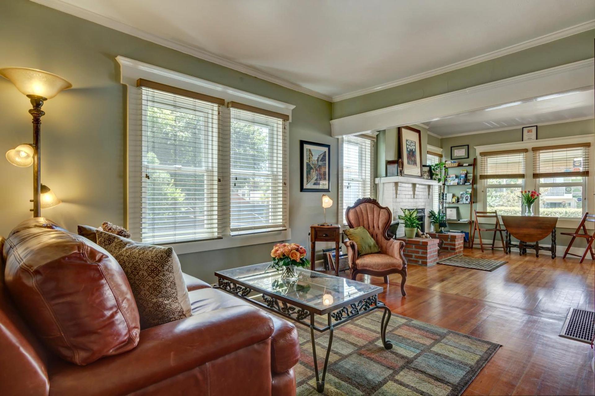 Hillcrest House Bed & Breakfast photo 33