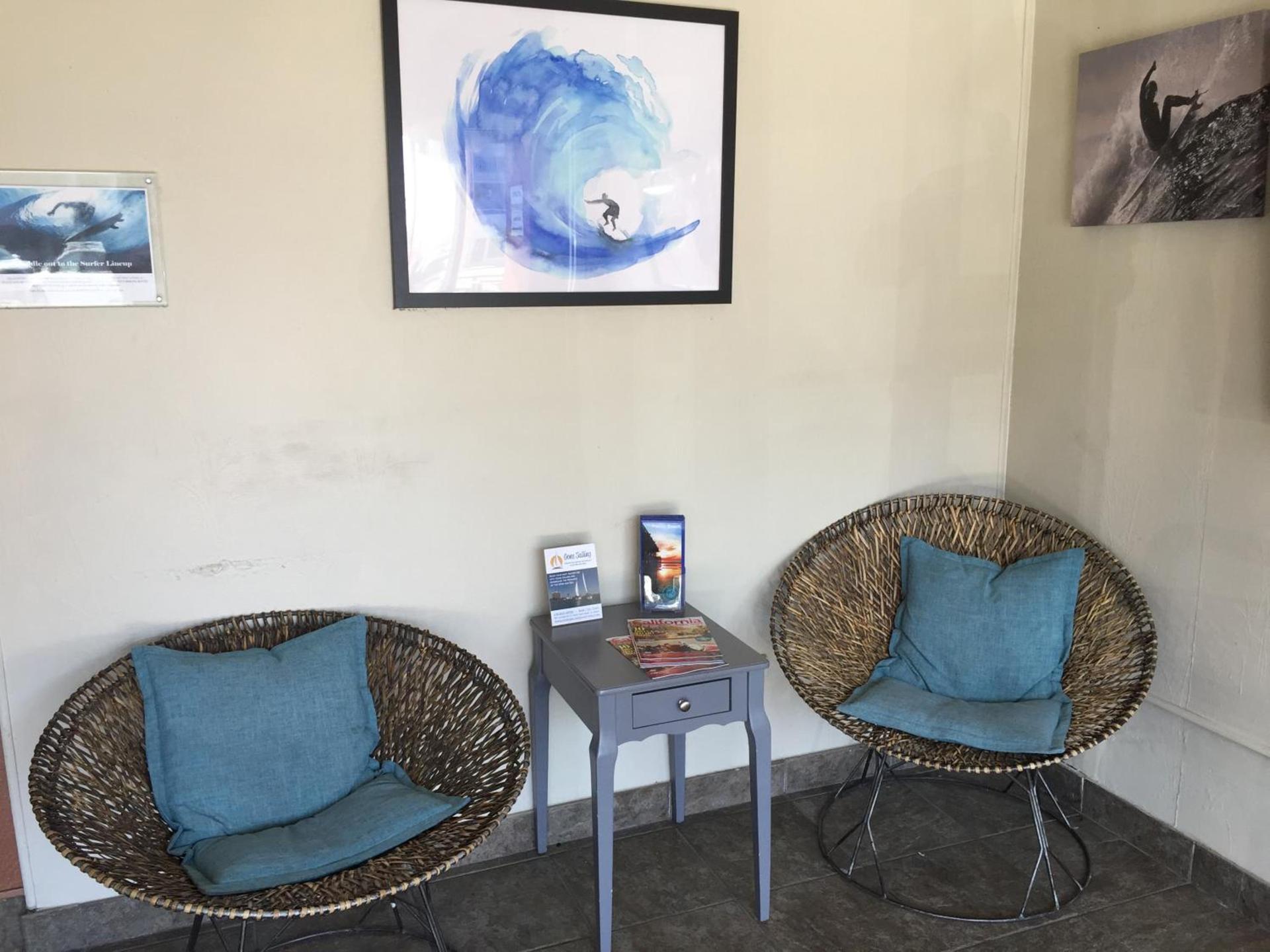Surfer Beach Hotel photo 17