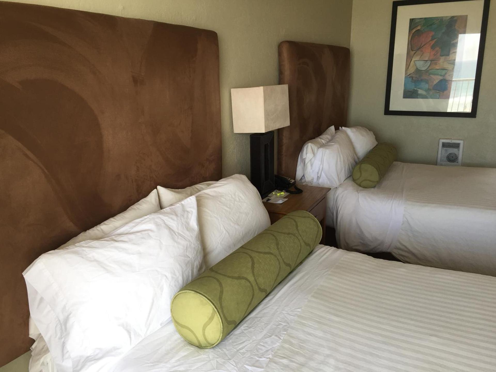 Surfer Beach Hotel photo 24