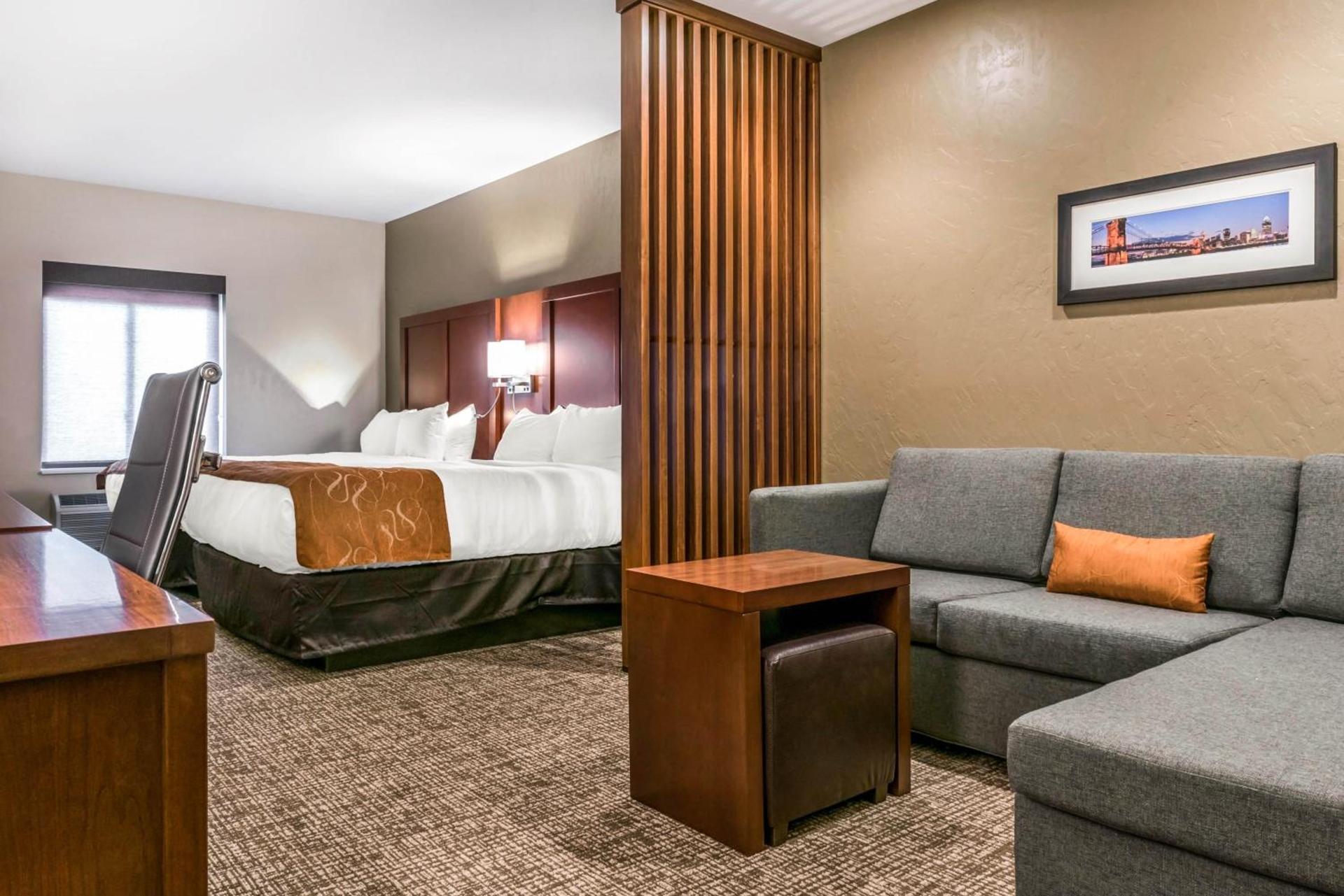 Comfort Suites Florence - Cincinnati South photo 40