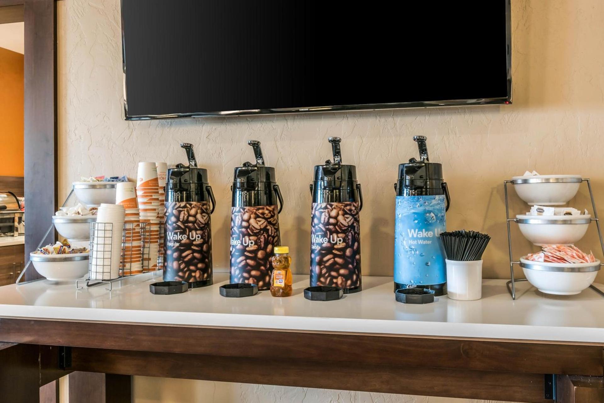 Comfort Suites Florence - Cincinnati South photo 11